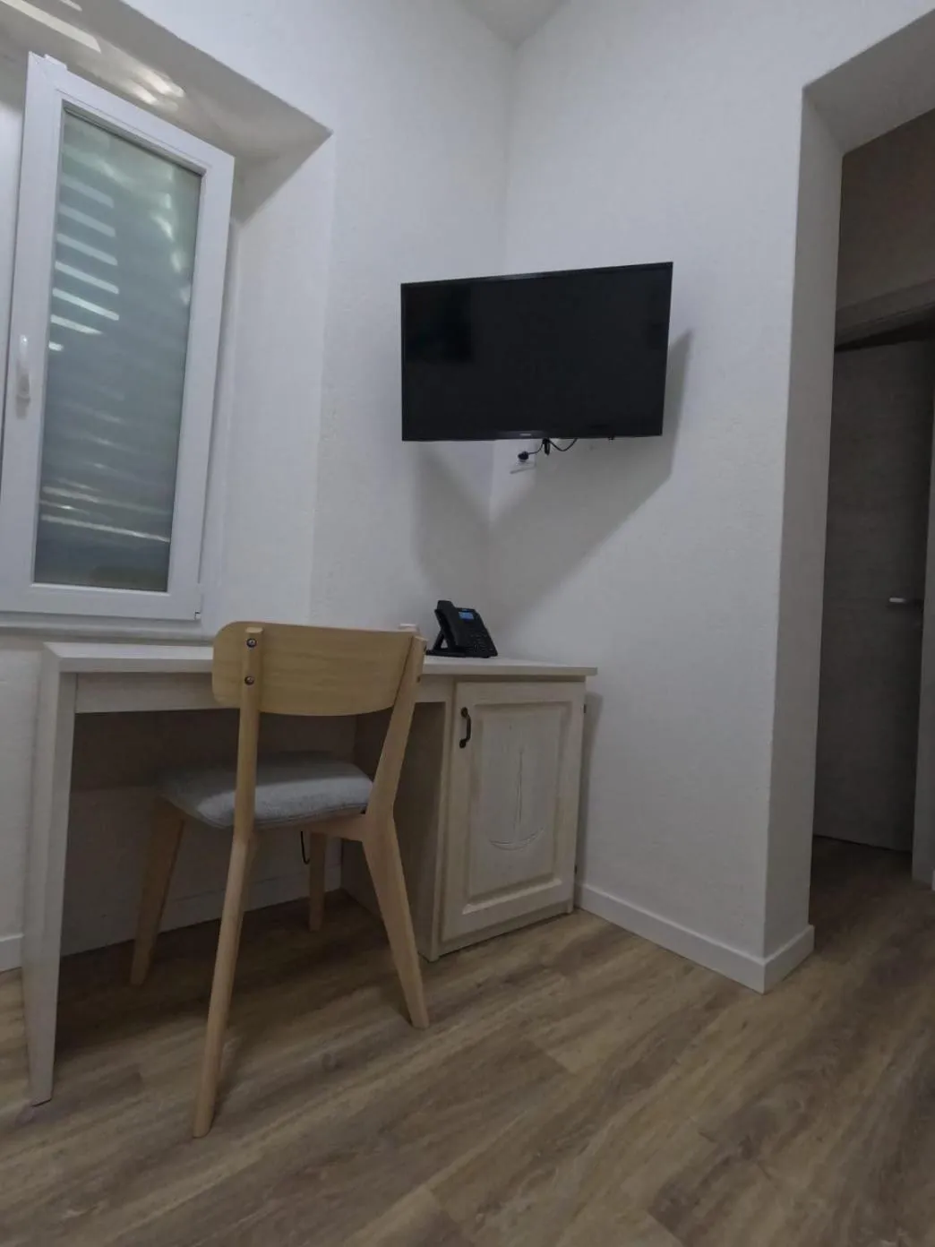 TV and multimedia in Hotel Week End