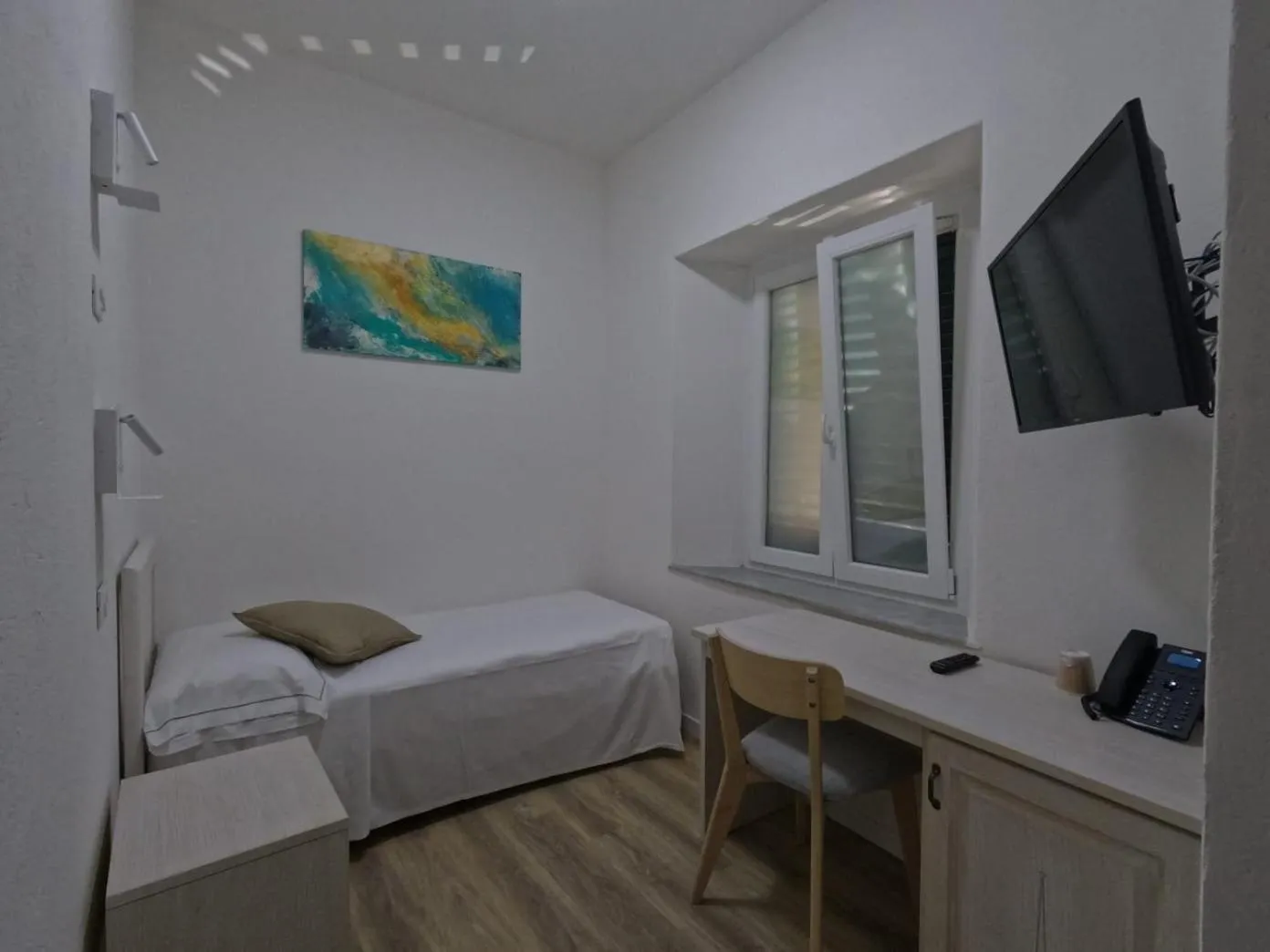 Bed in Hotel Week End