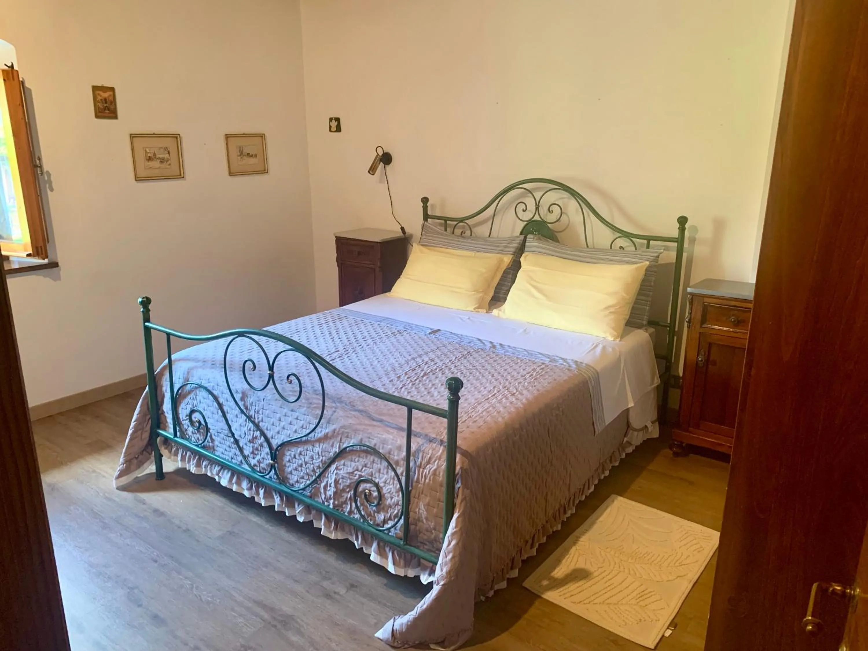 Bed in B&B Appartamenti Villa del lago