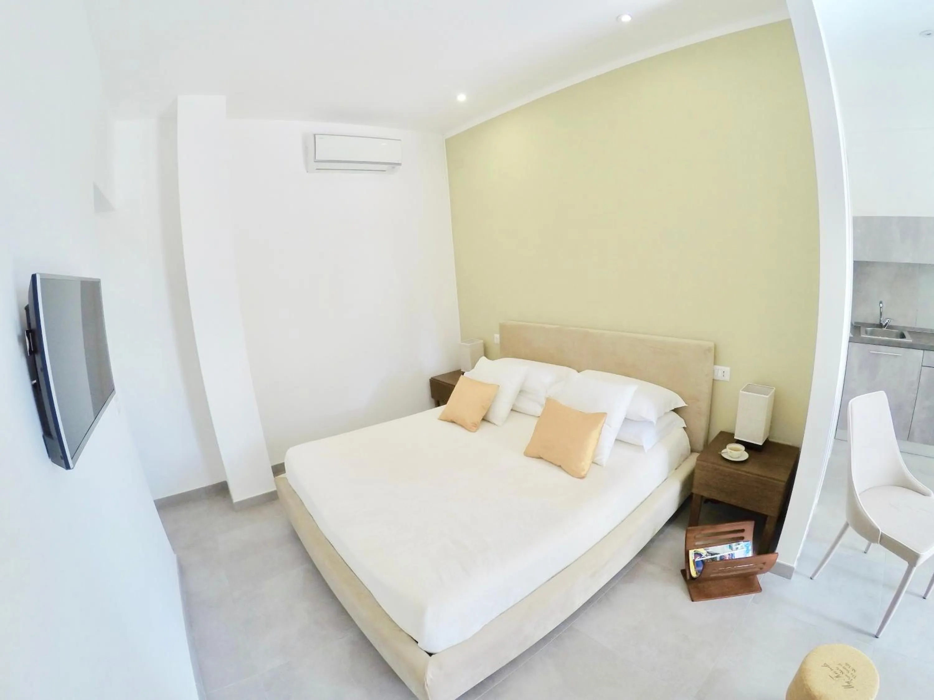 Bedroom in Petra Maris B&B