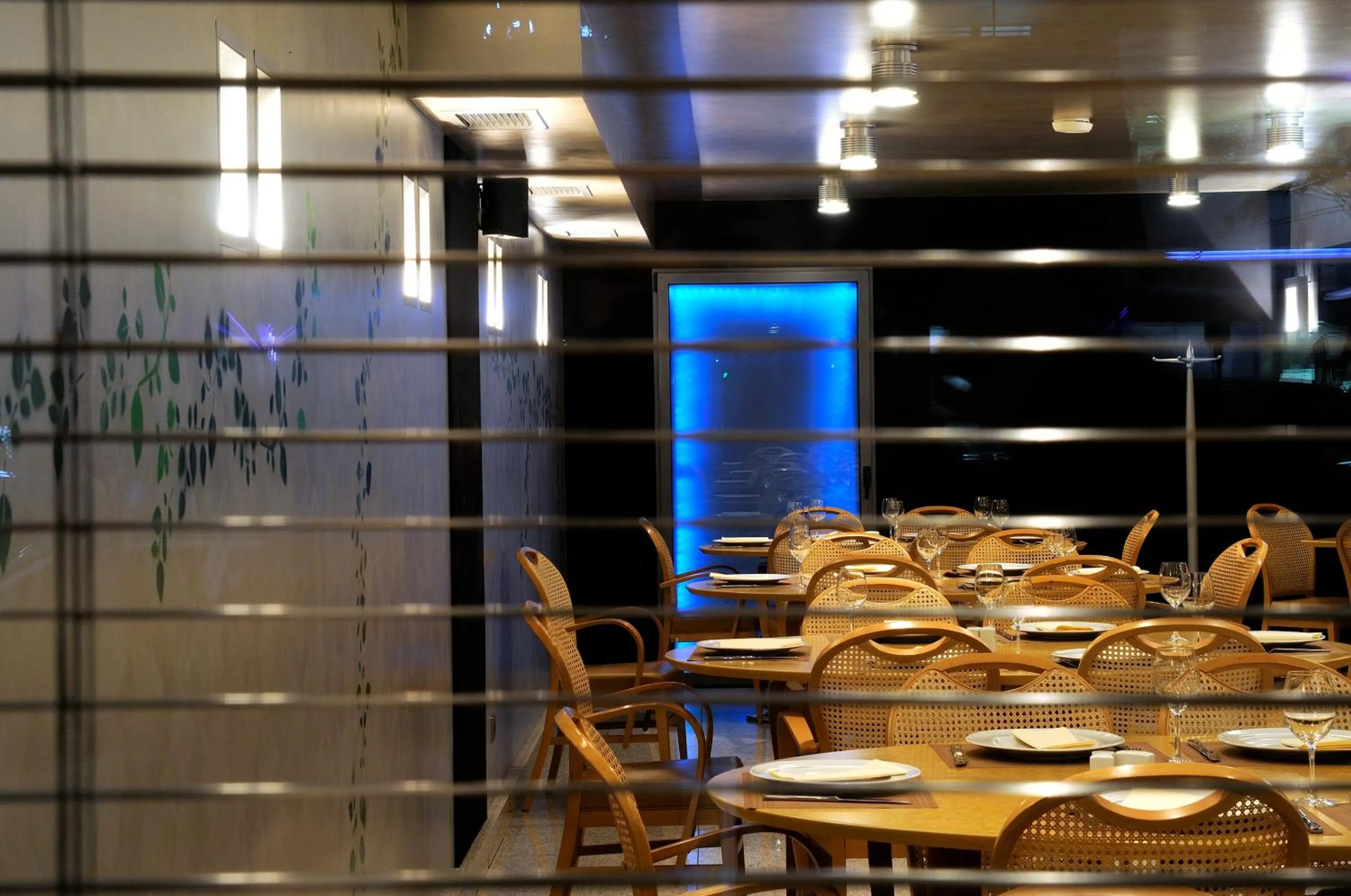 Restaurant/places to eat in Maniatis Hotel