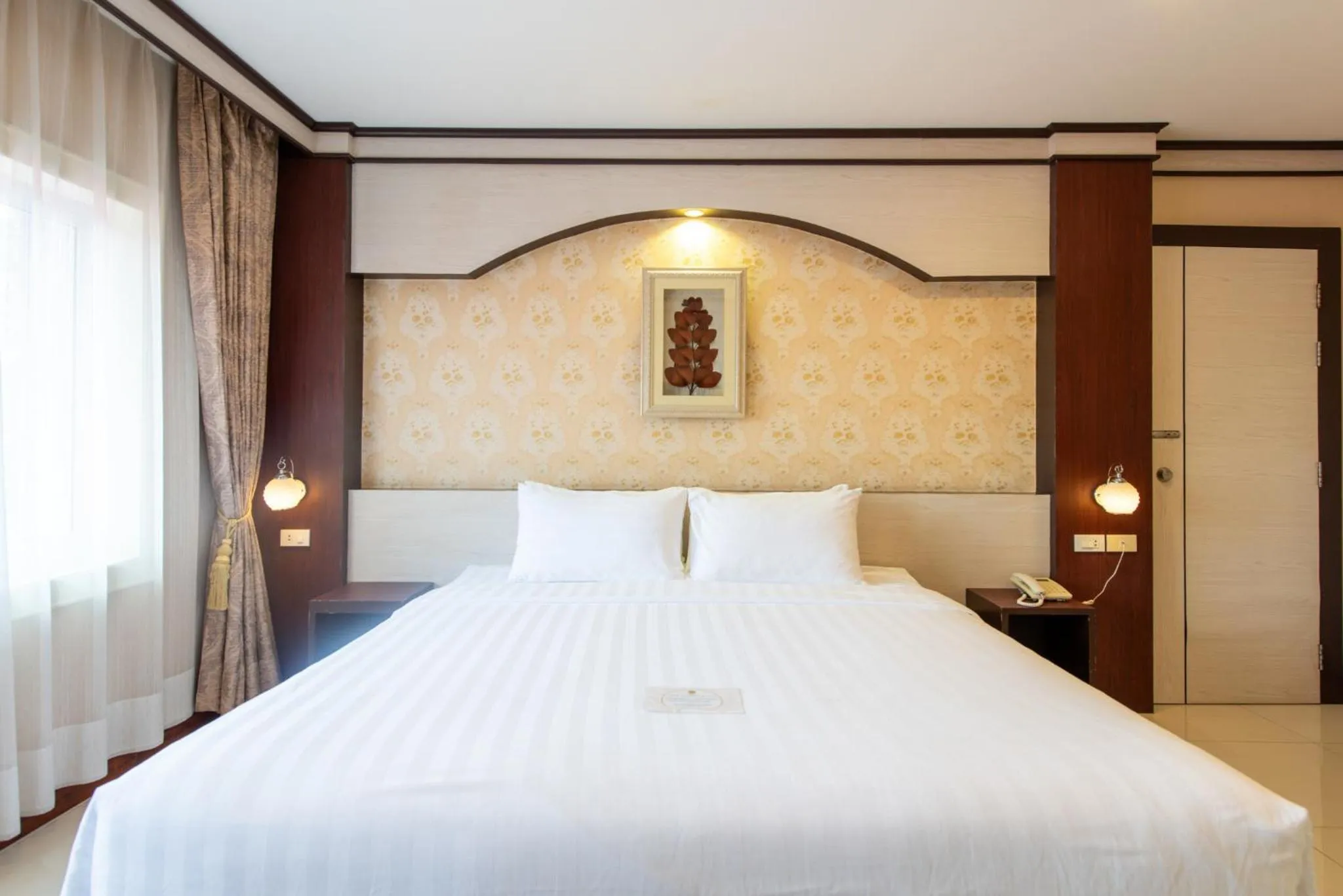 Bed in Chokdee Place