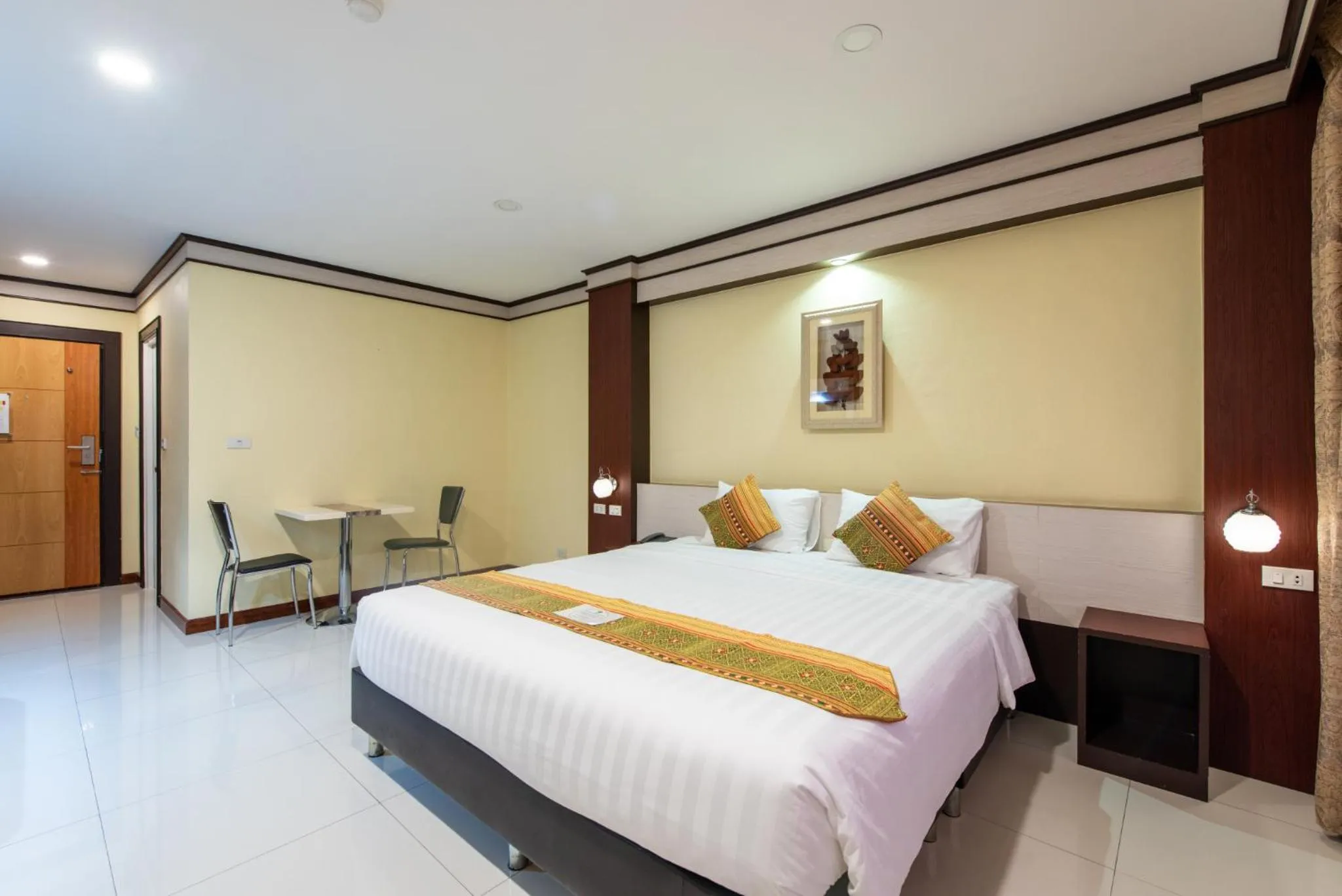 Bed in Chokdee Place