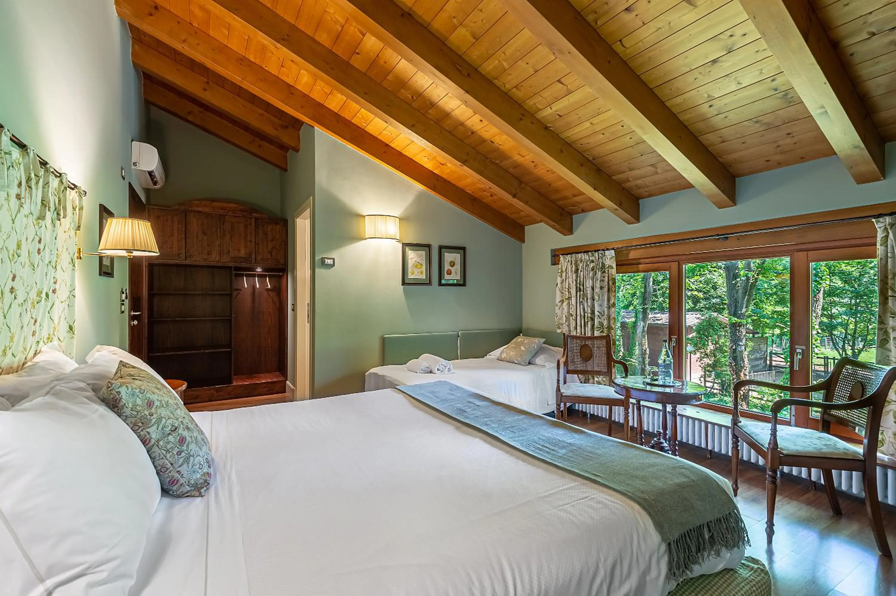 Photo of the whole room, Bed in Fiori e Frutti Hotel Agriresort Venezia Mestre