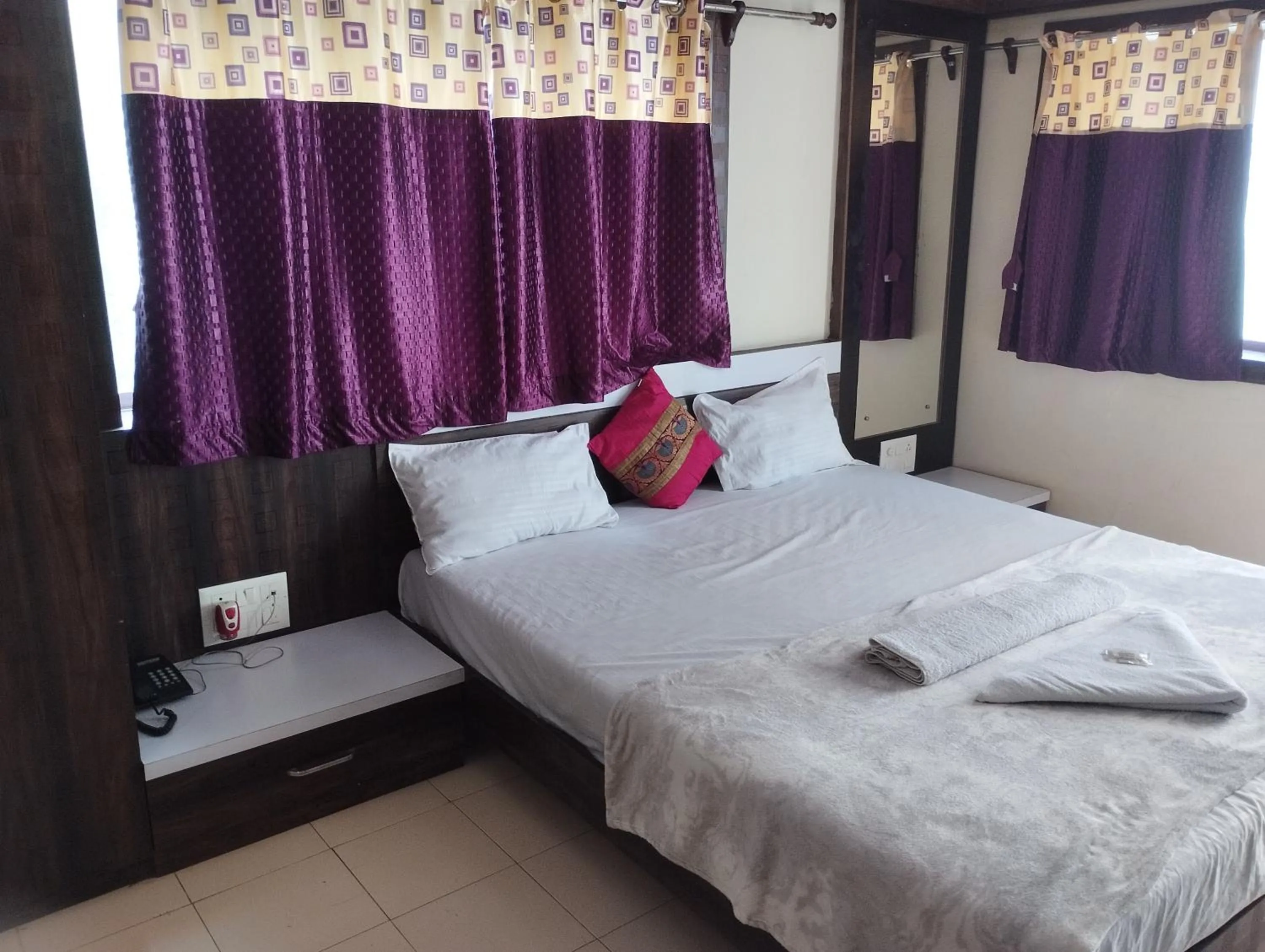 Bed in Hotel Grand Murud janjira