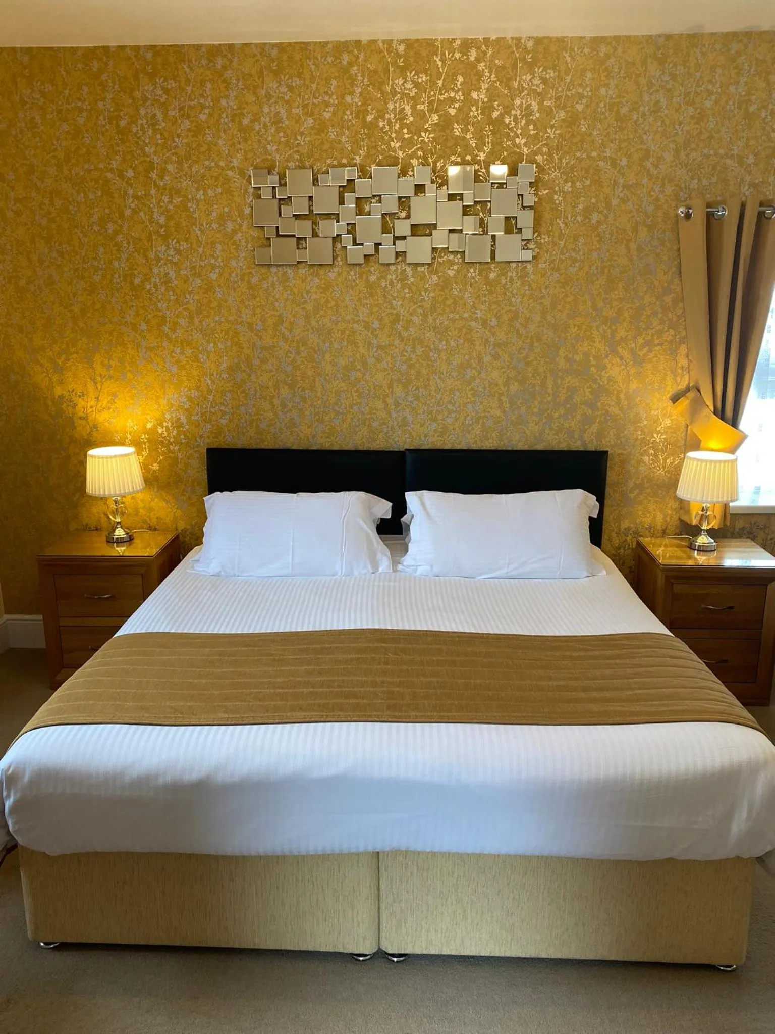 Bed in Paignton Court