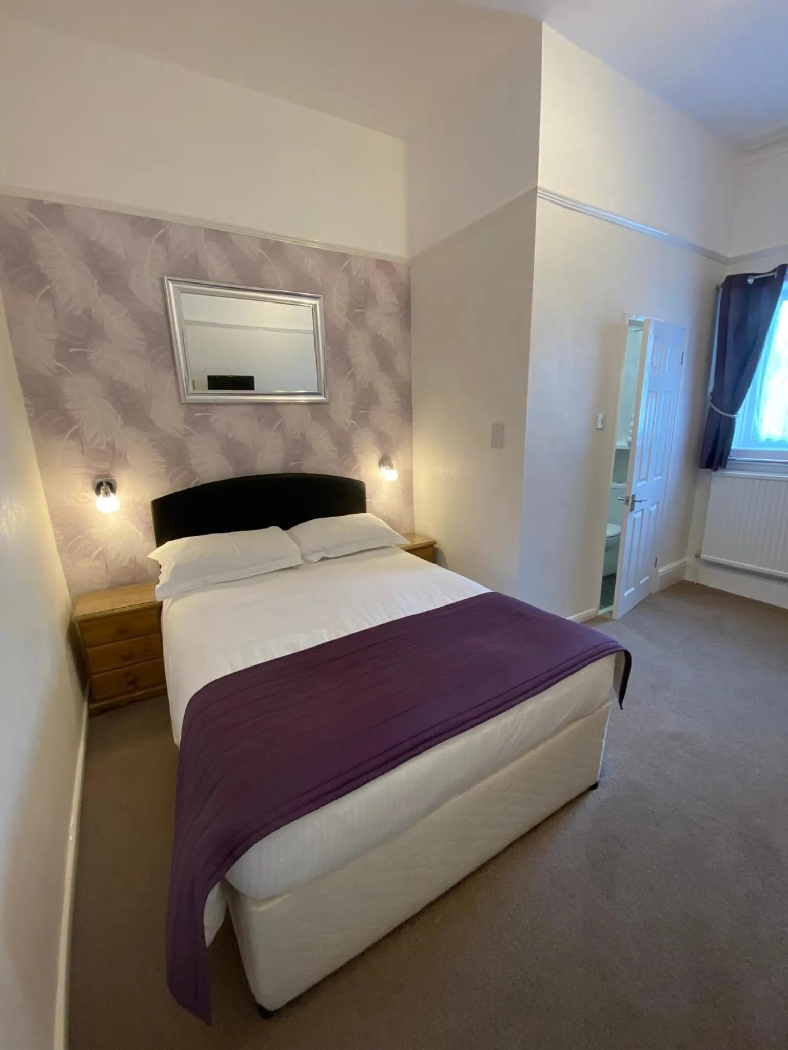 Bed in Paignton Court