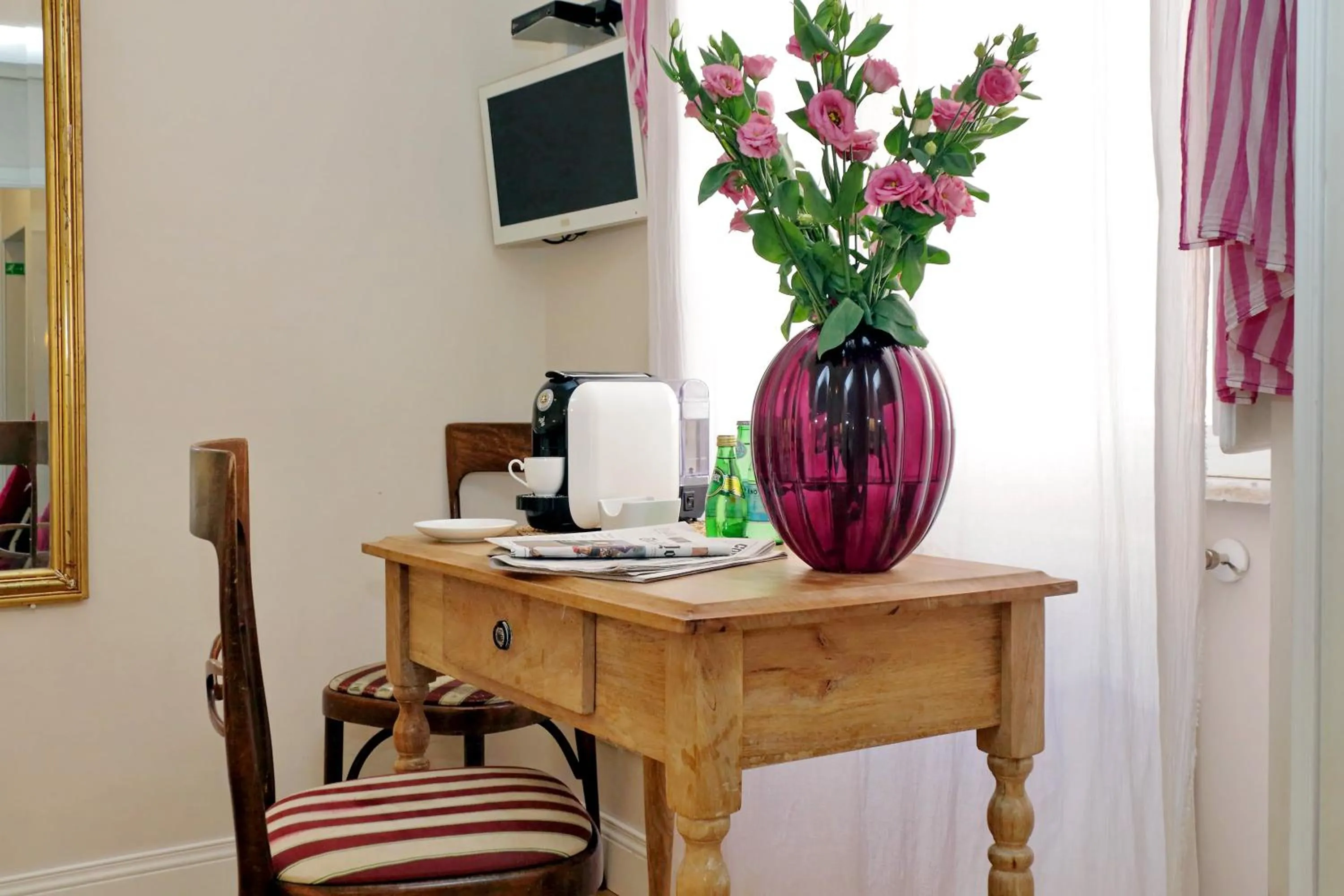 Decorative detail in Guest House Amaranto Romano