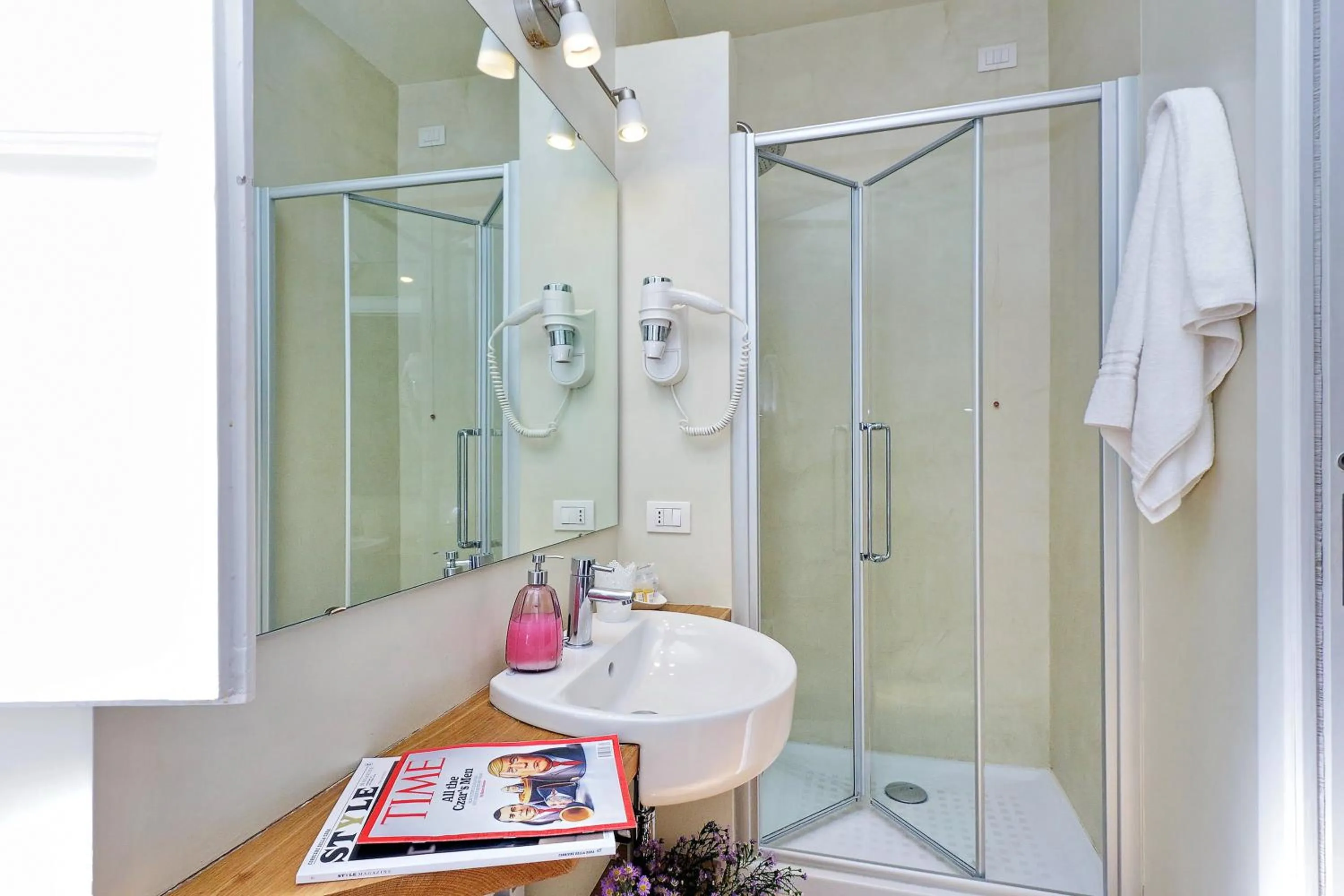 Bathroom in Guest House Amaranto Romano