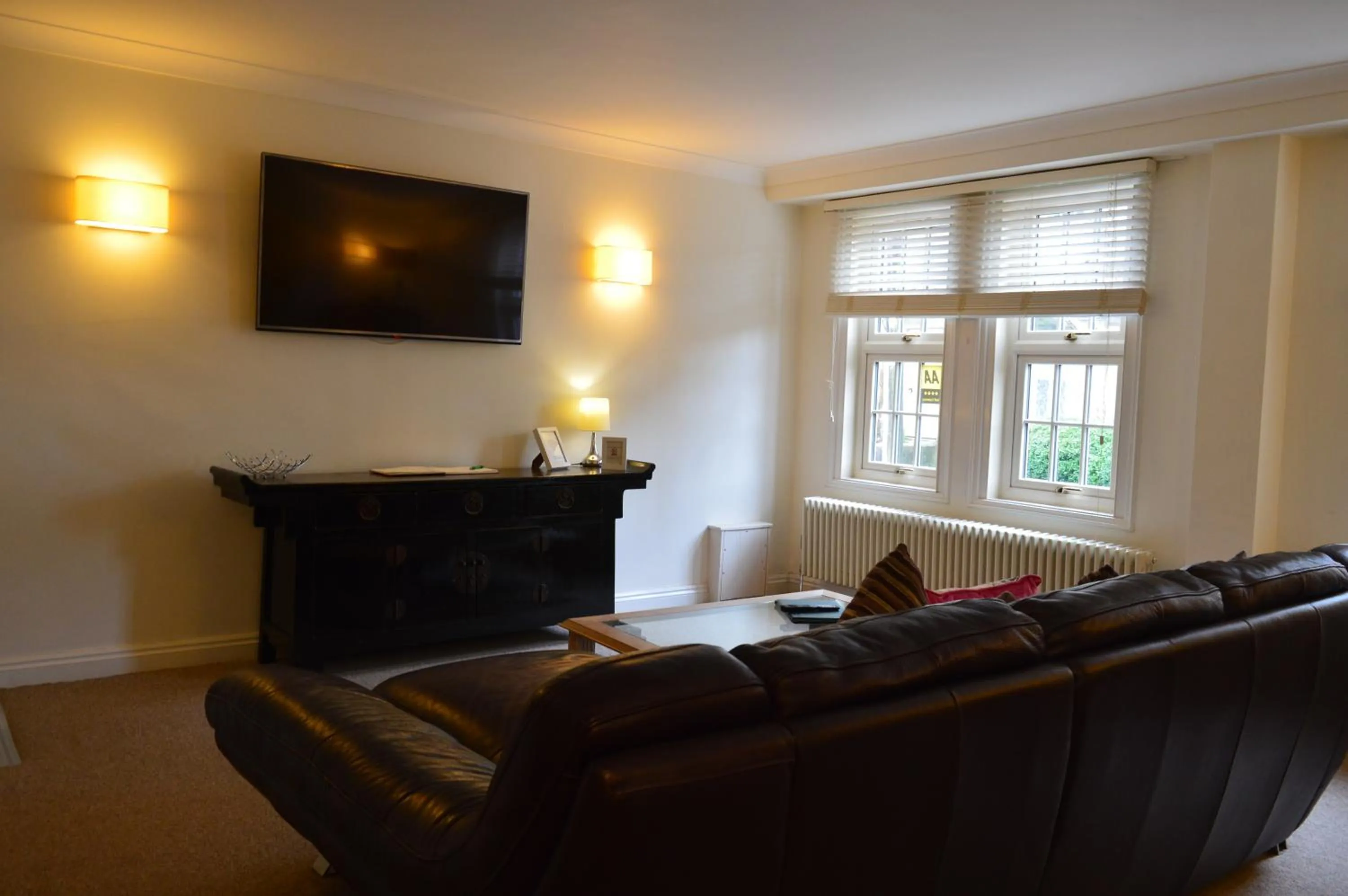 Living room in Benson House Box