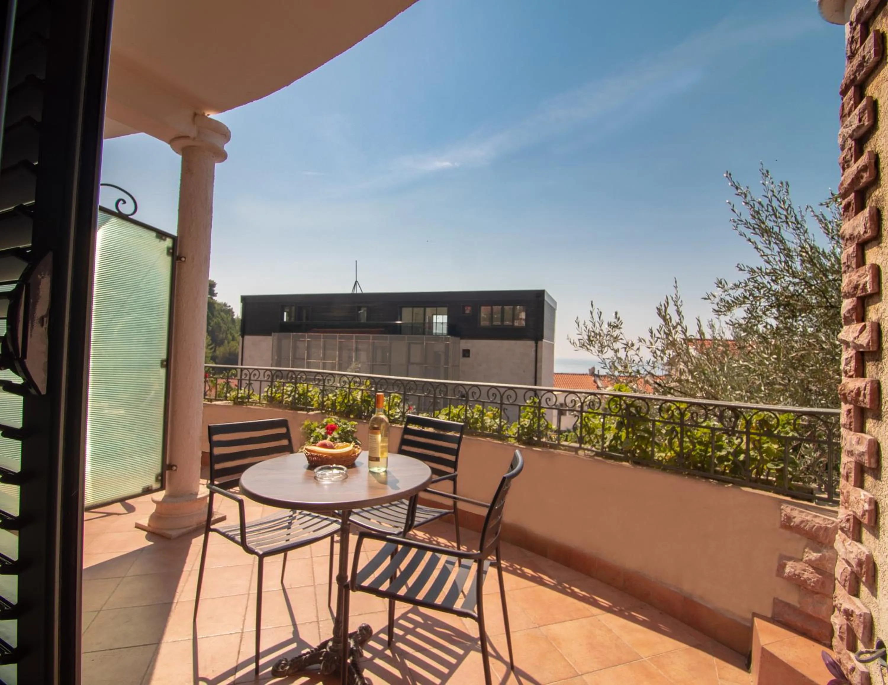 Balcony/Terrace in Apartments and Rooms Levantin Inn