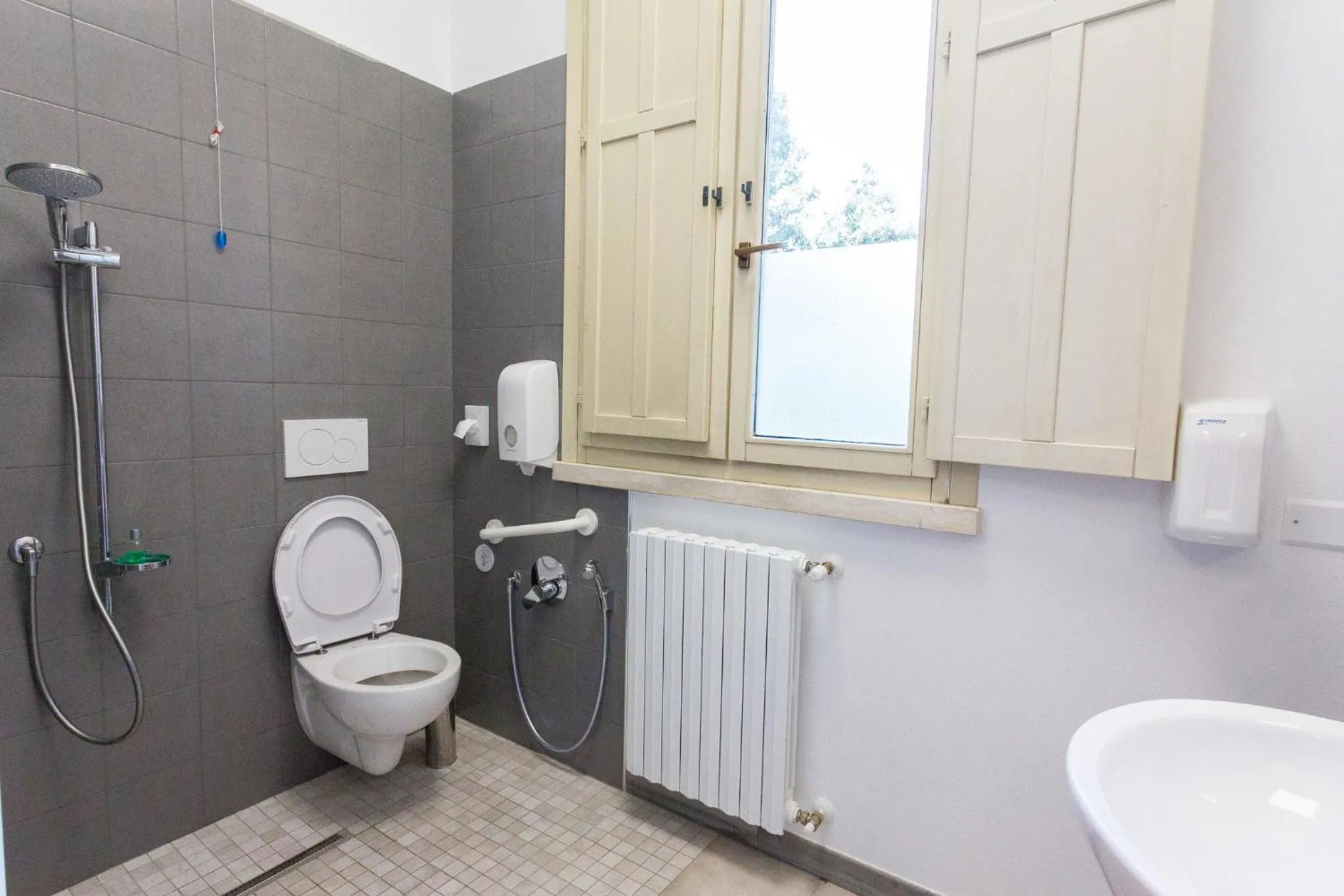 Shower in Student's Hostel Estense