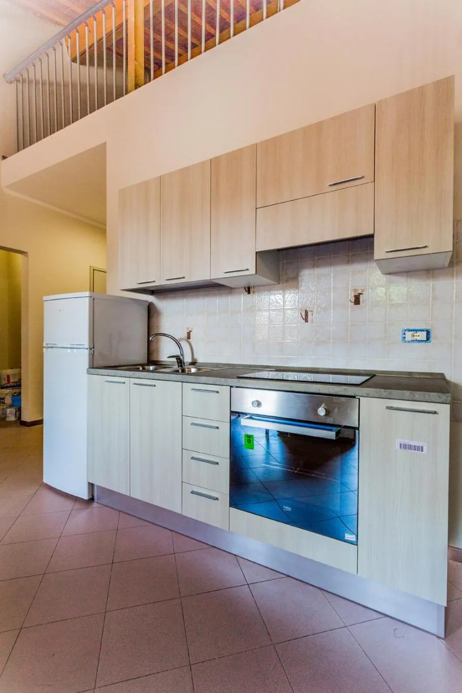 Kitchen or kitchenette in Student's Hostel Estense