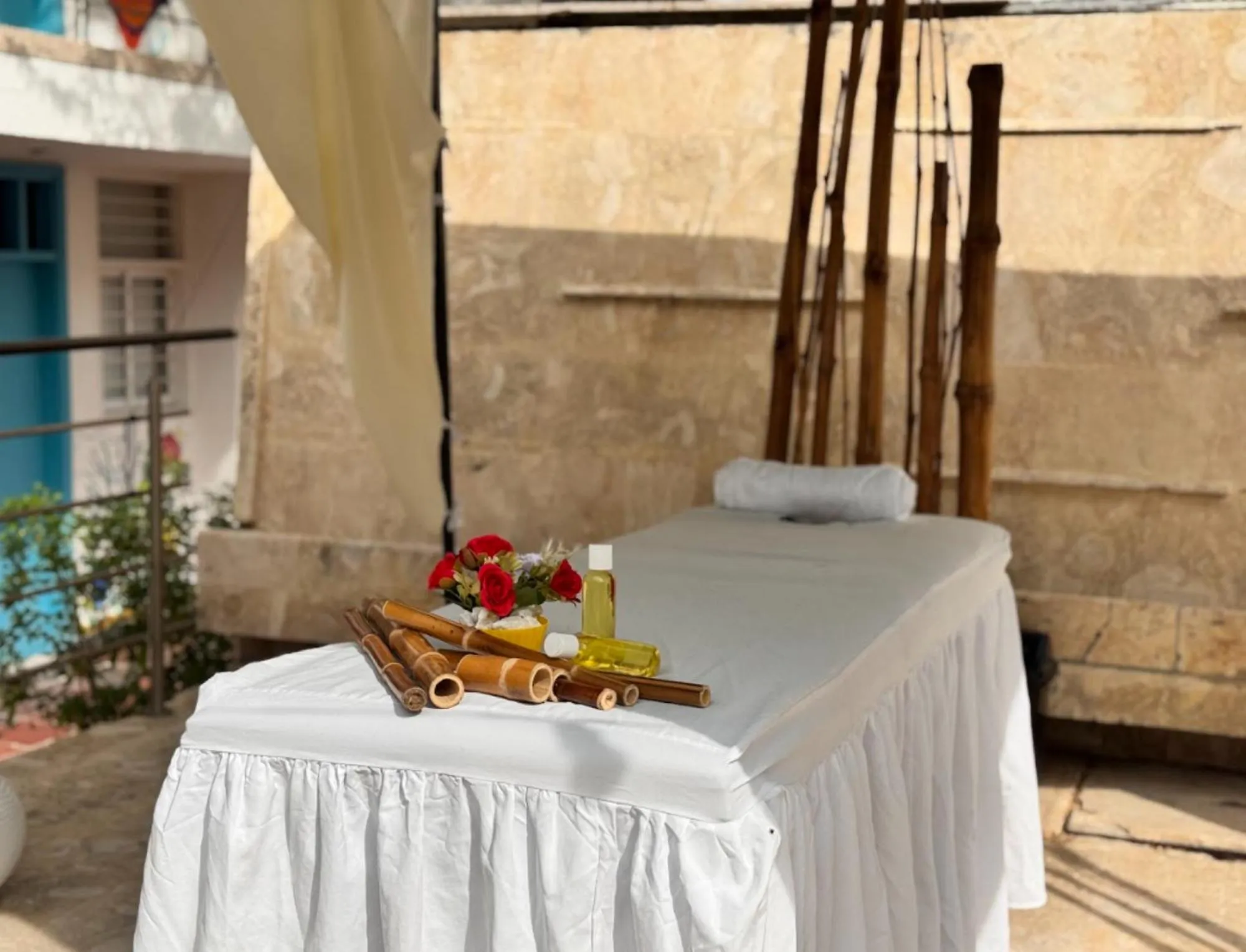 Massage in TAMA Hotel Santa Marta