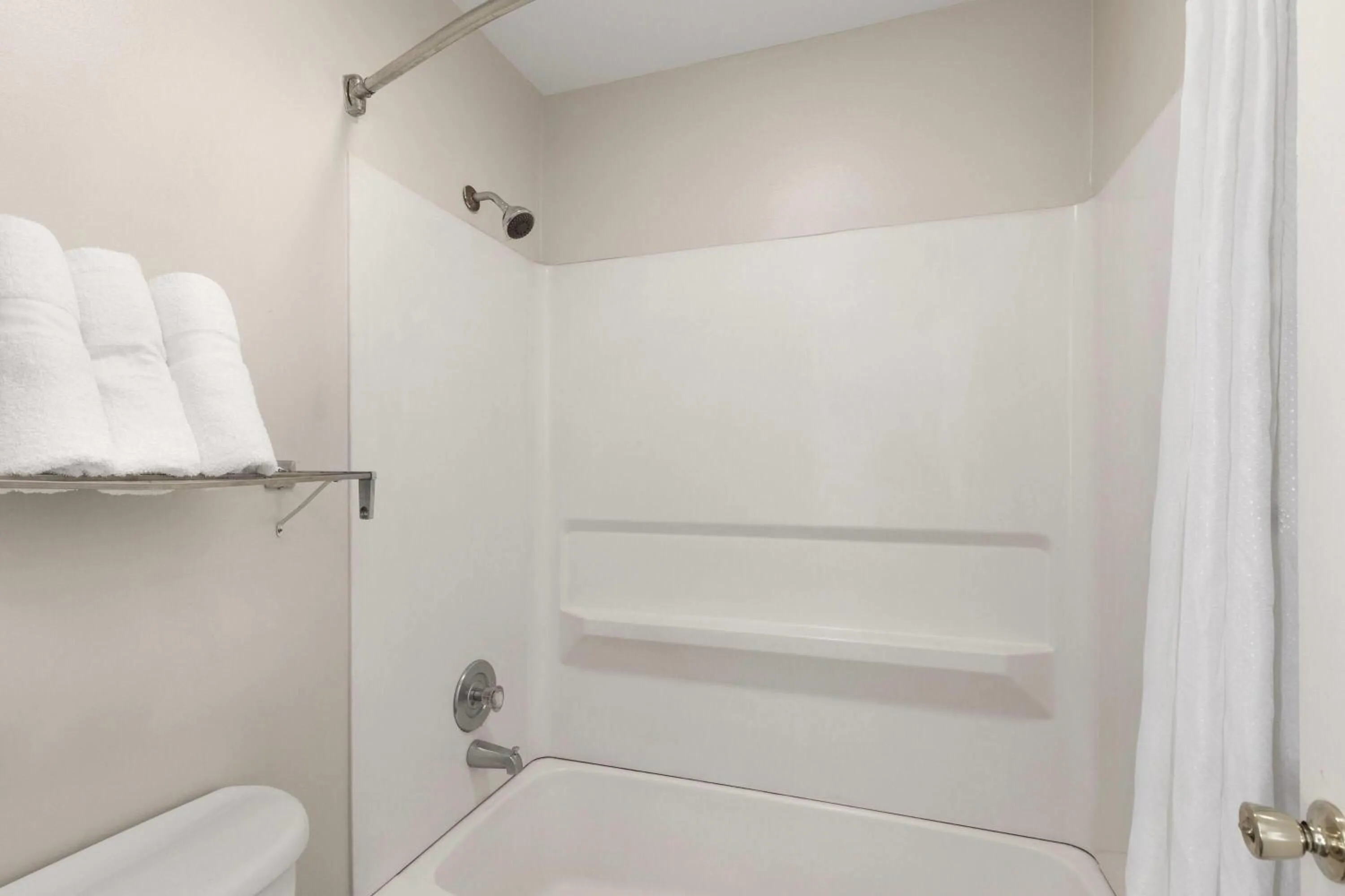 Bathroom in Baymont by Wyndham Richburg - Chester Area