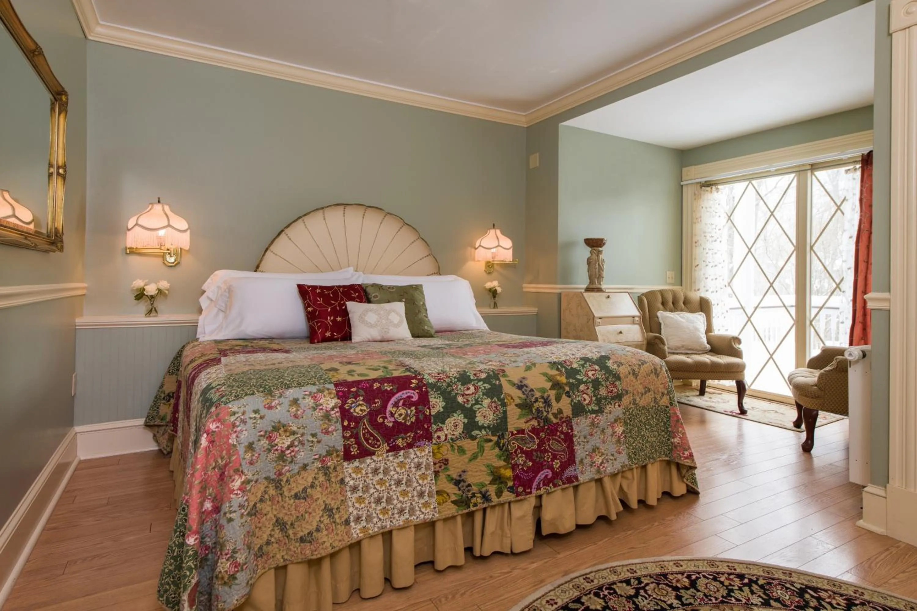 Bedroom, Bed in Mira Monte Inn & Suites