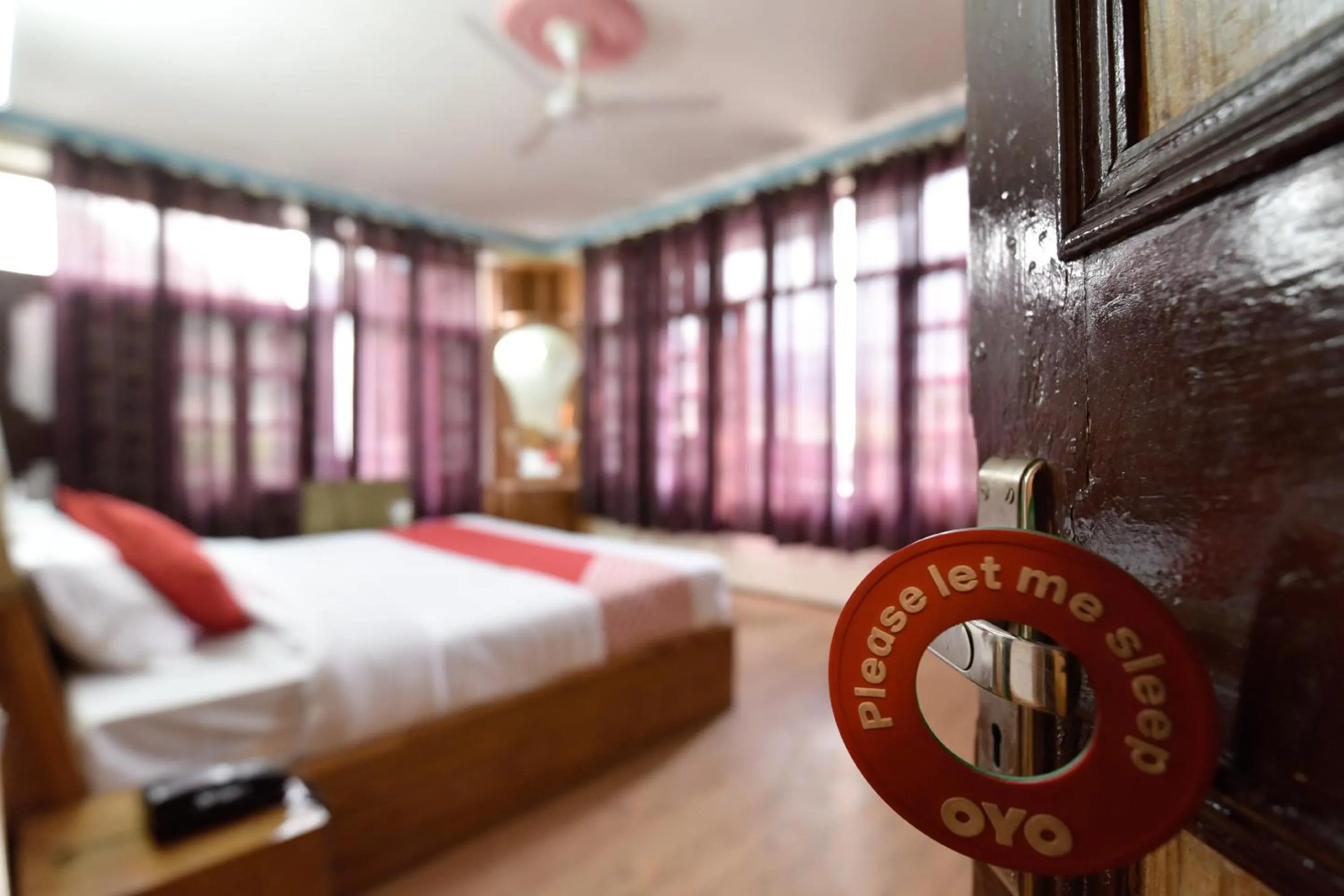 Bedroom in OYO Hill View