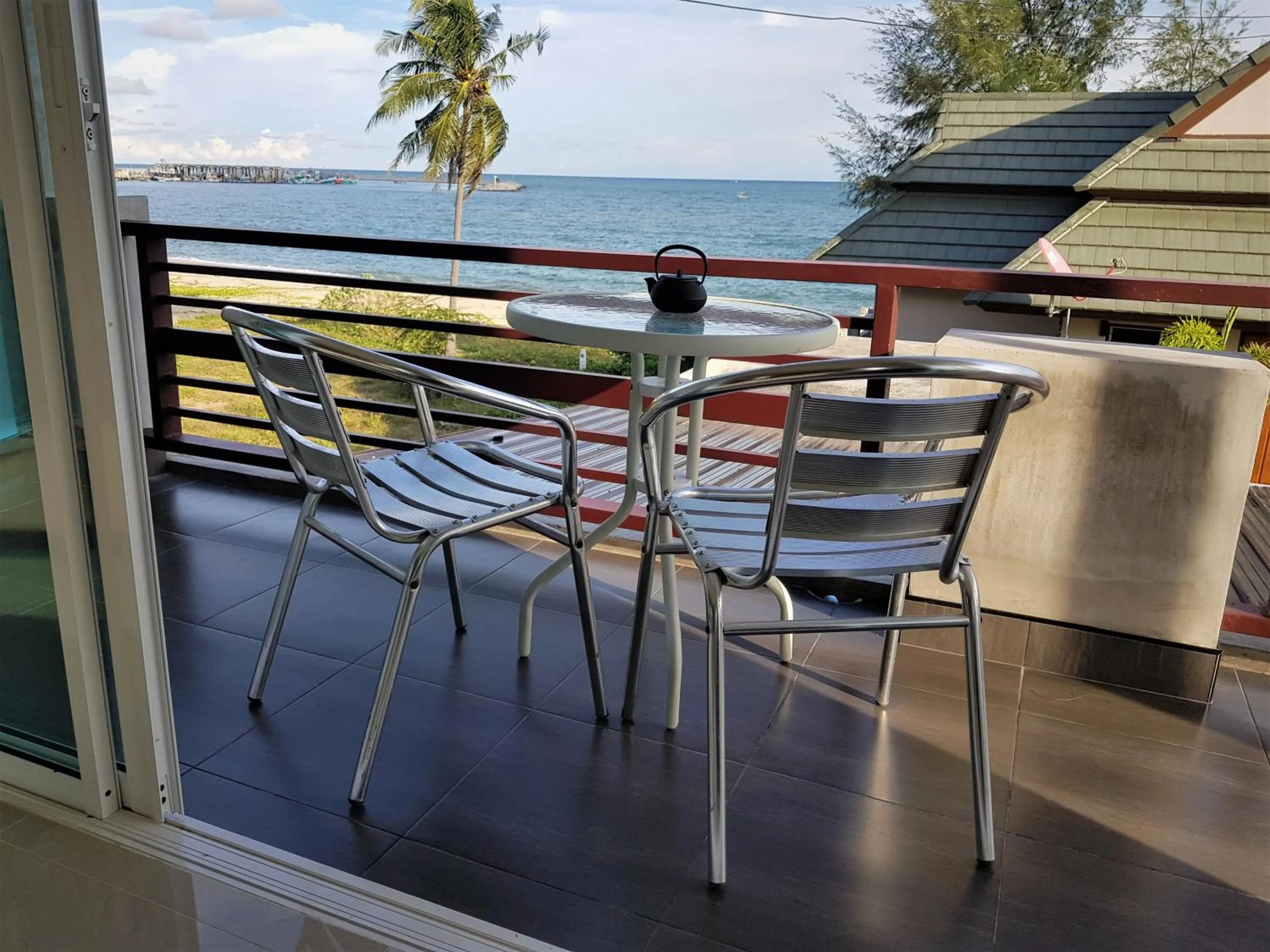 Balcony/Terrace in Sea Smile Resort