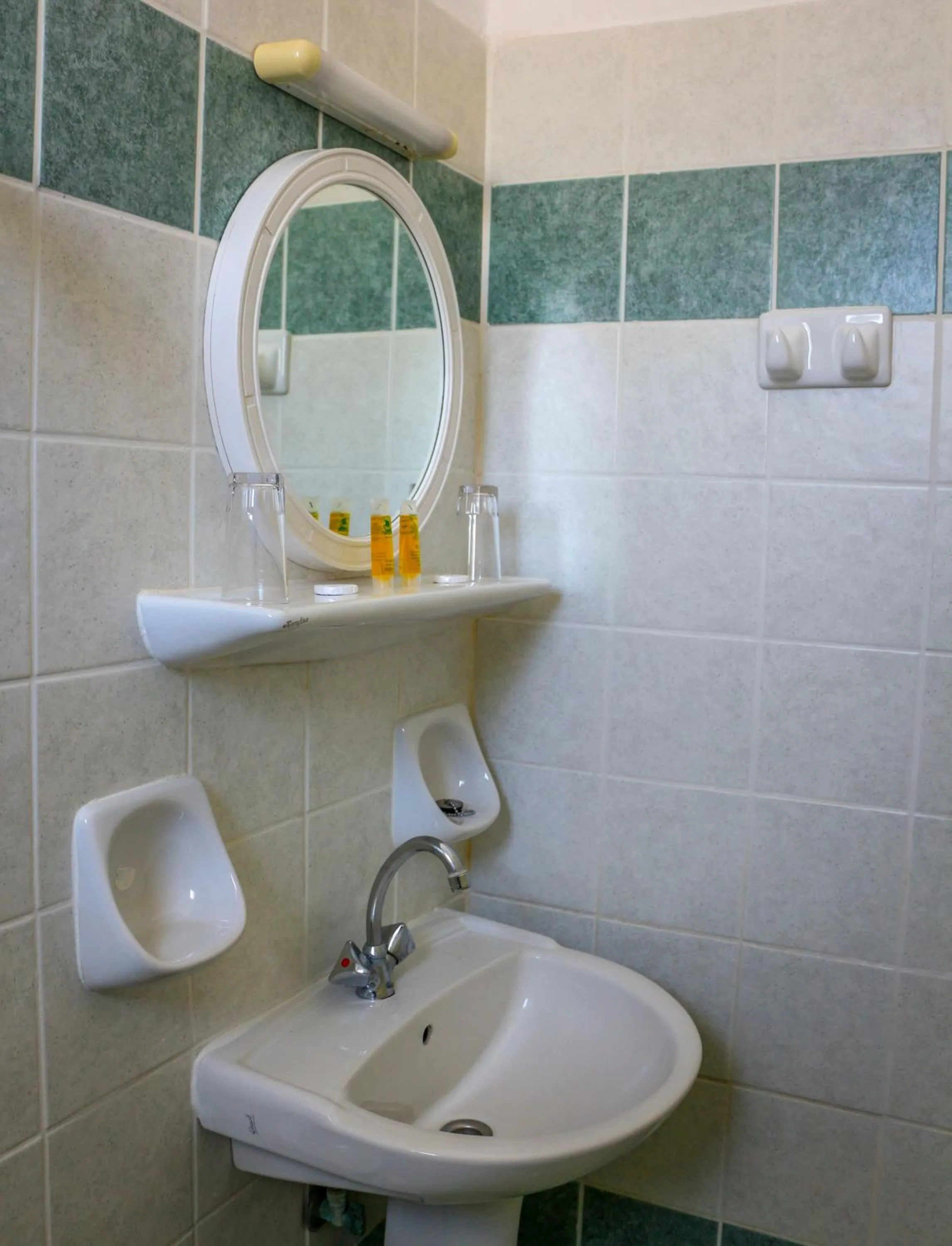 Bathroom in Mirtos Hotel