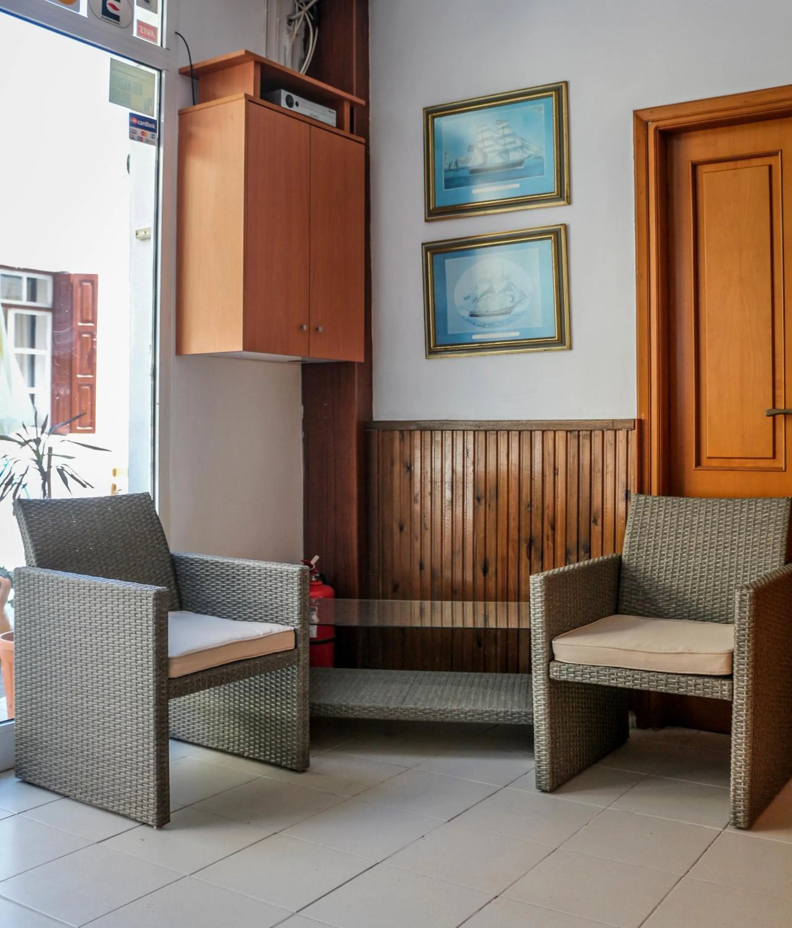 Lobby or reception in Mirtos Hotel