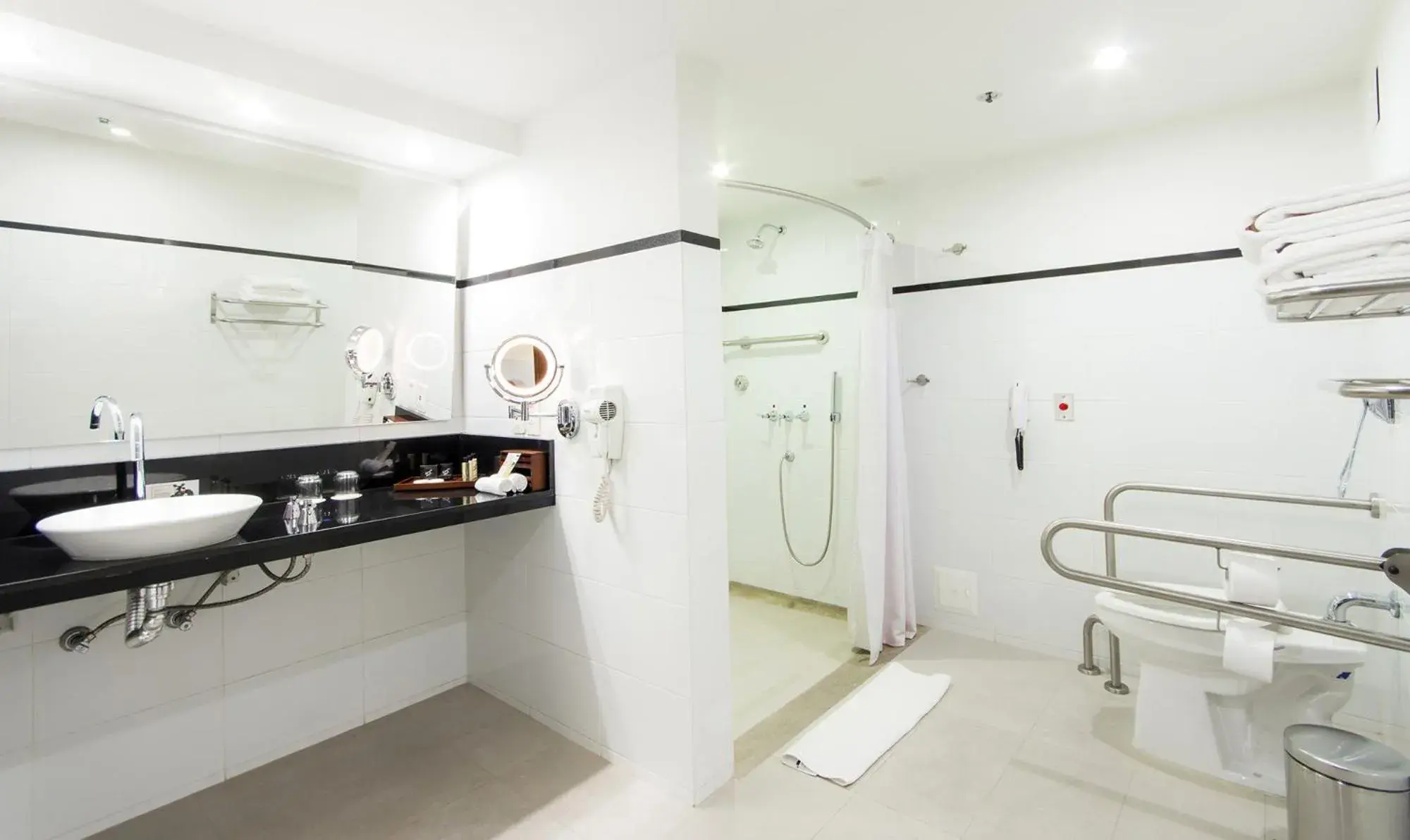 Studio - Disability Access in Tequendama Suites Bogota Studio - Disability Access in Tequendama Suites Bogota