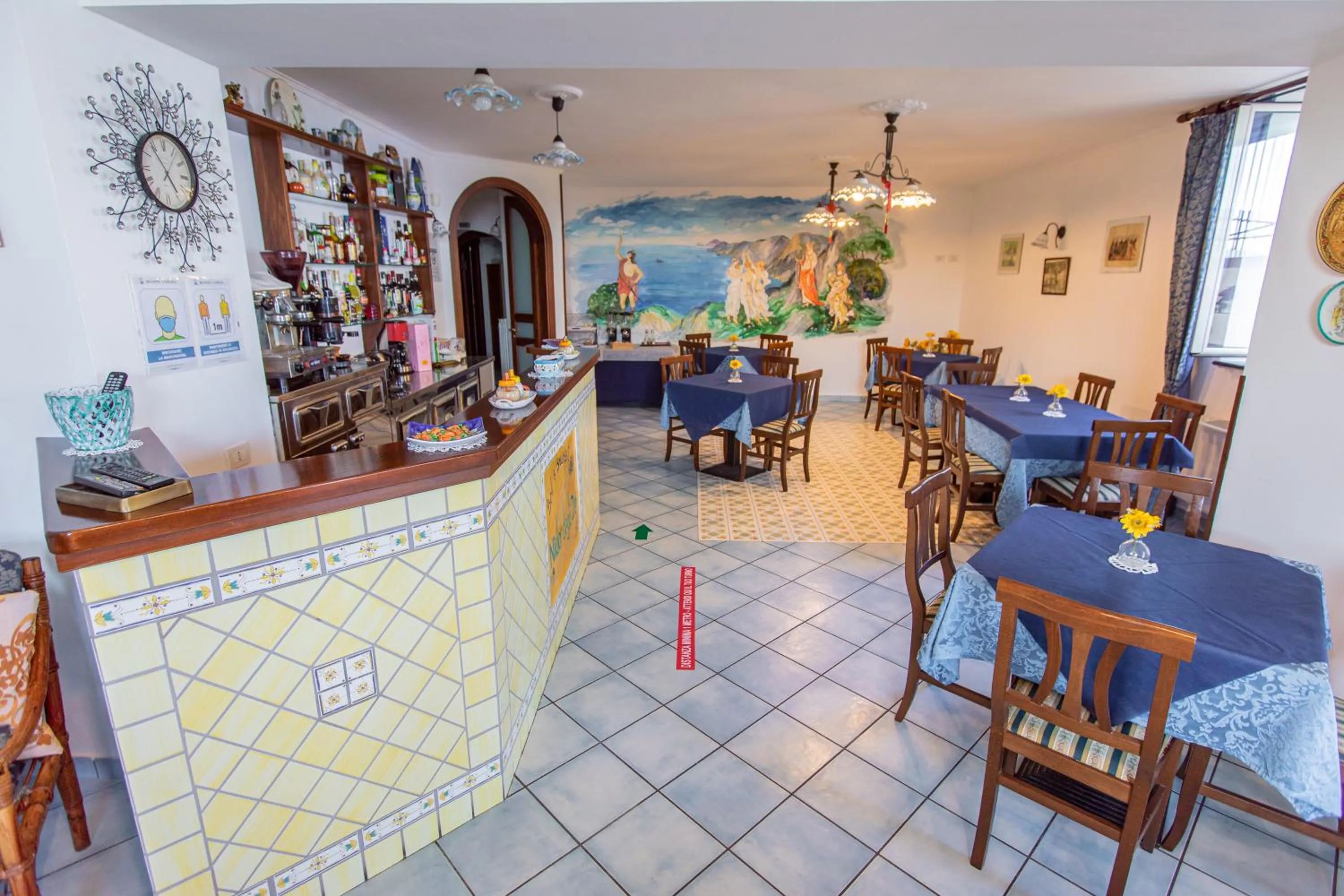 Lounge or bar in Nido Degli Dei