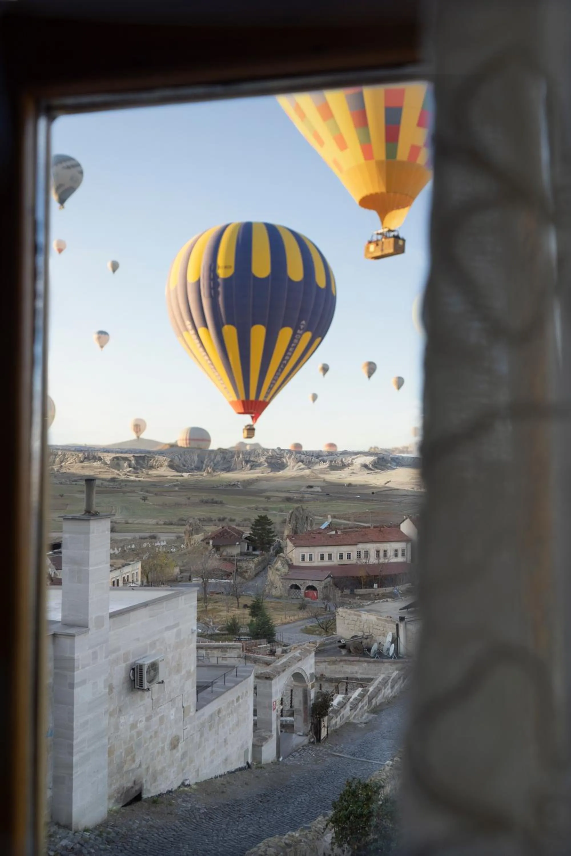 Landmark view in Seki Cave Suites
