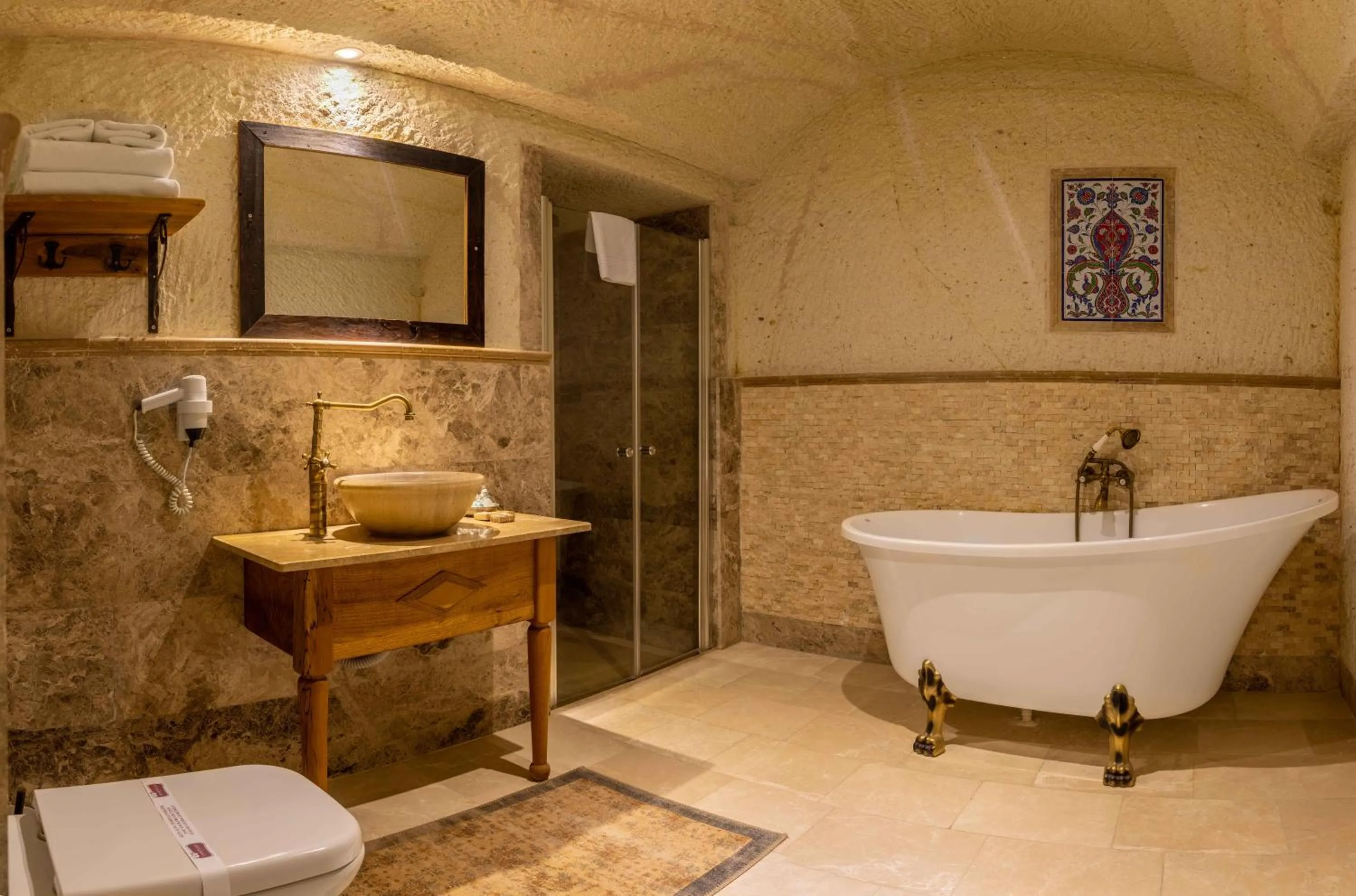 Shower in Seki Cave Suites