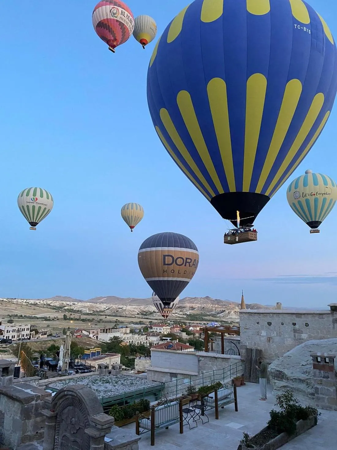 Natural landscape in Seki Cave Suites