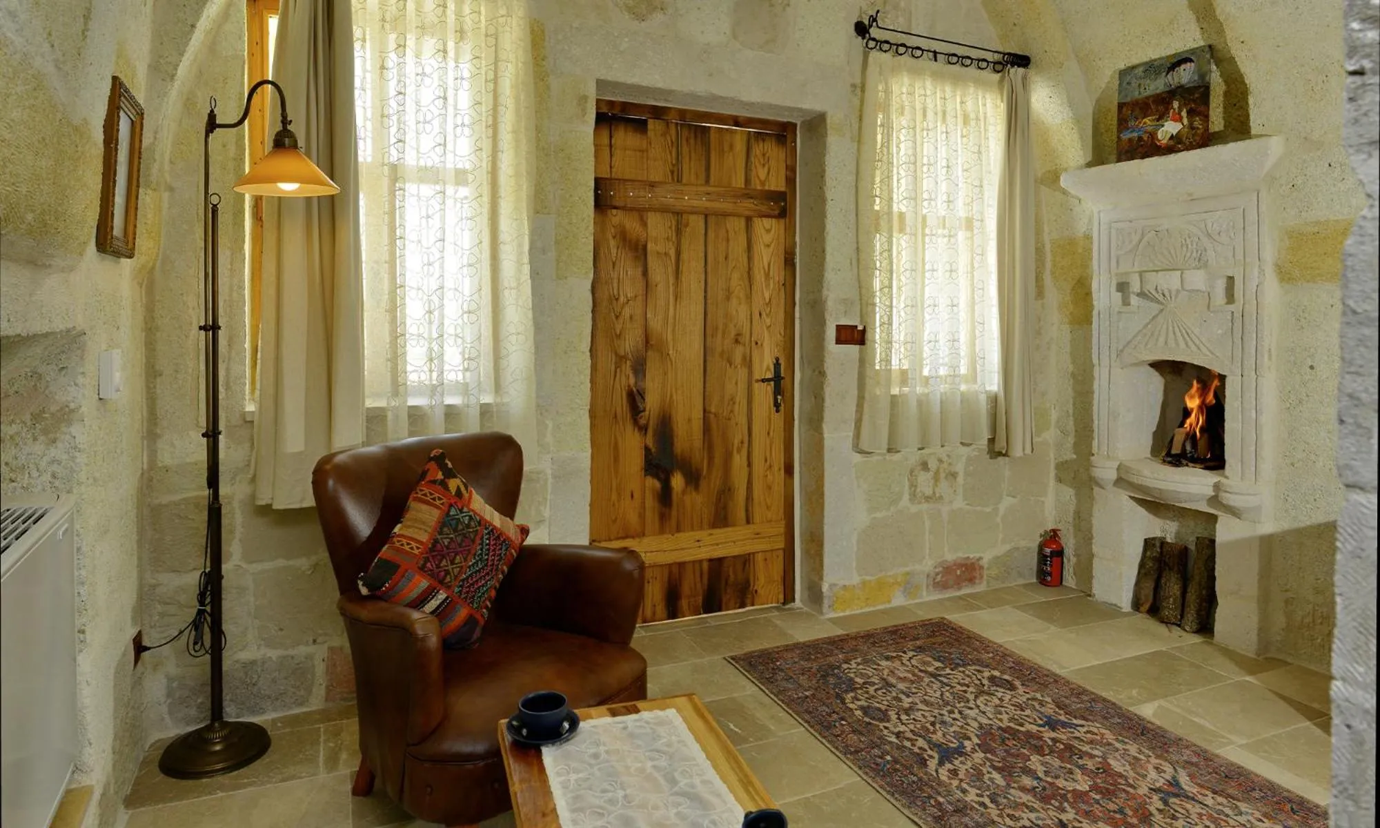 Massage in Seki Cave Suites