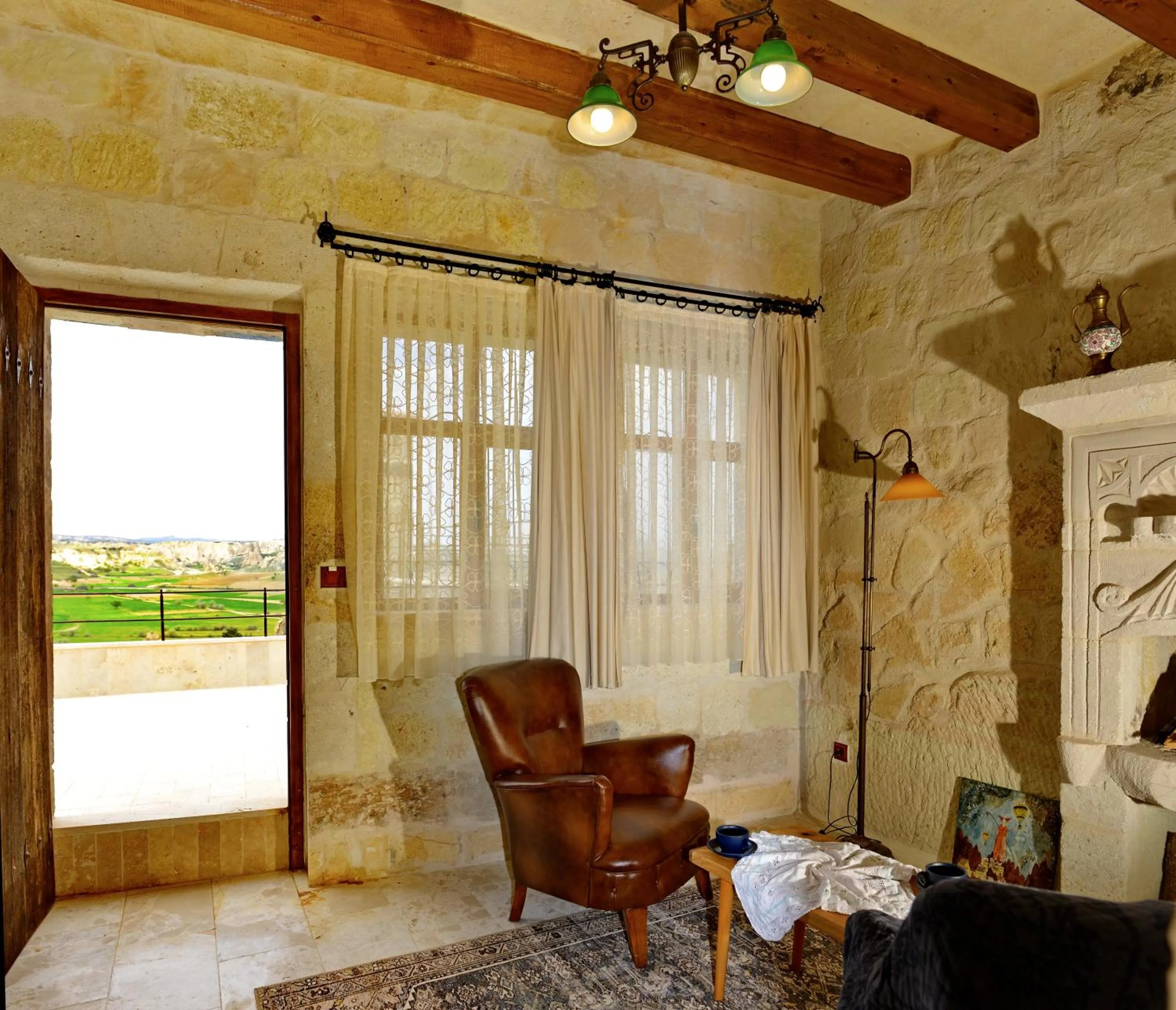 Living room in Seki Cave Suites