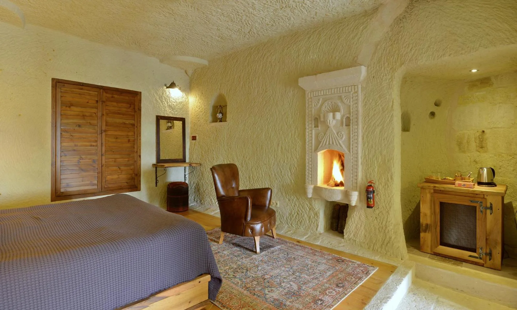 Bed in Seki Cave Suites