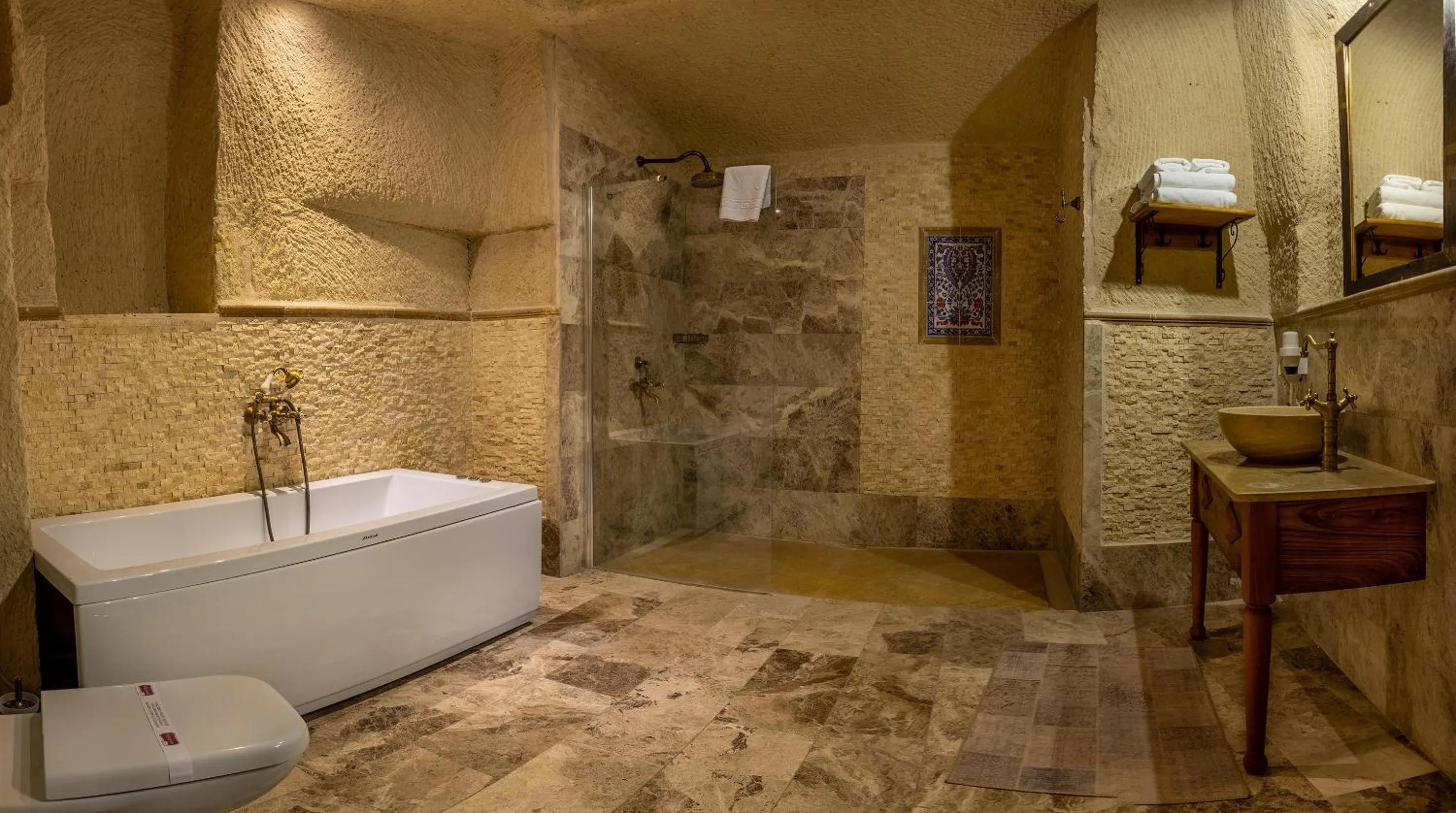 Bathroom in Seki Cave Suites