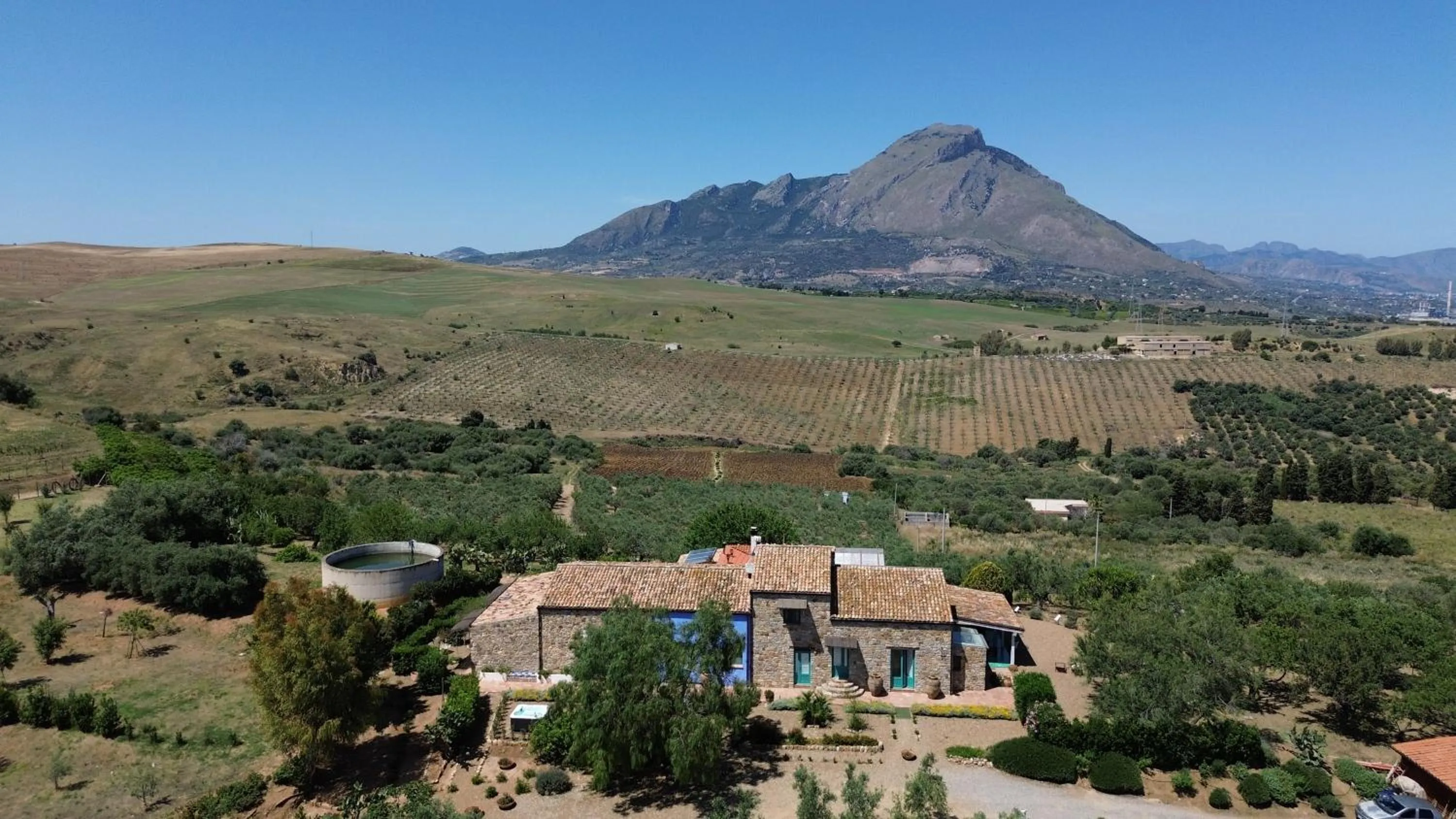 Bathroom in Terre Di Himera