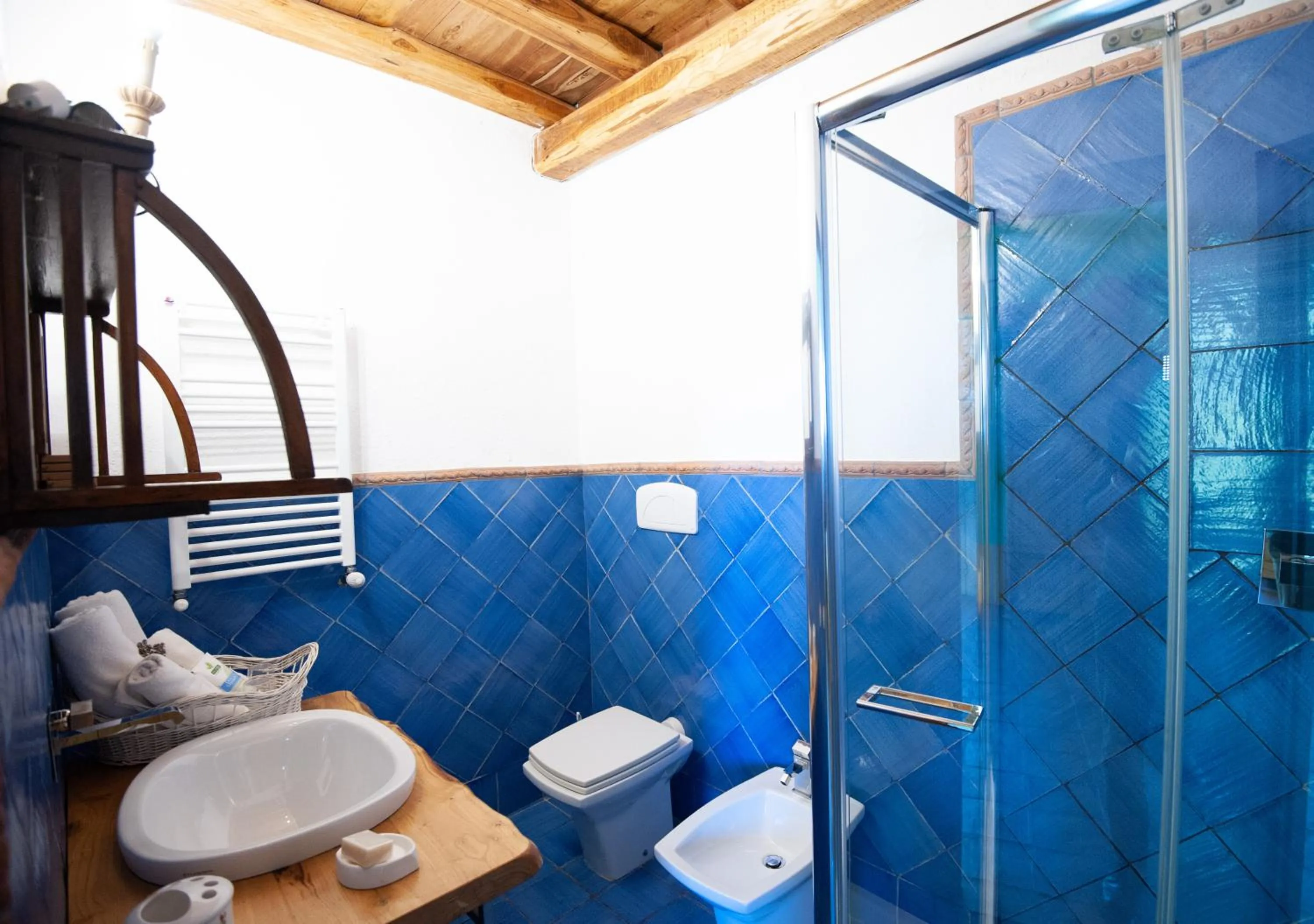 Bathroom in Terre Di Himera