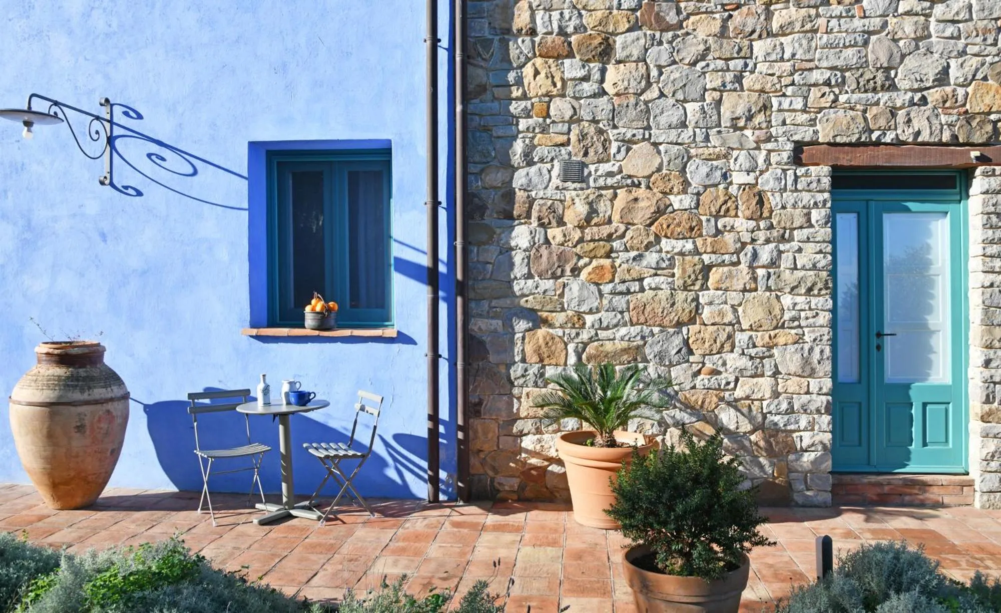 Property building in Terre Di Himera