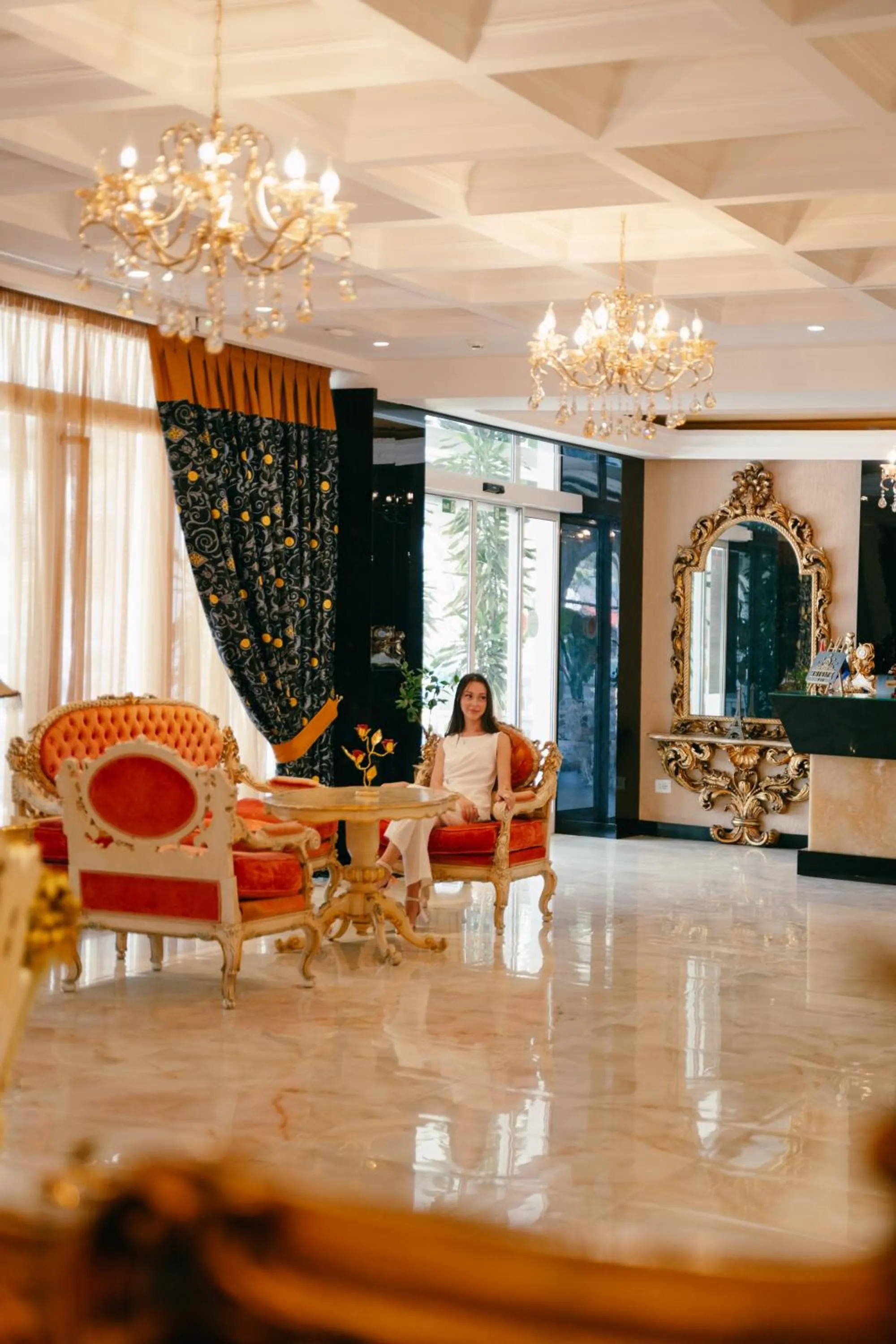 Living room in Hotel Empire Albania