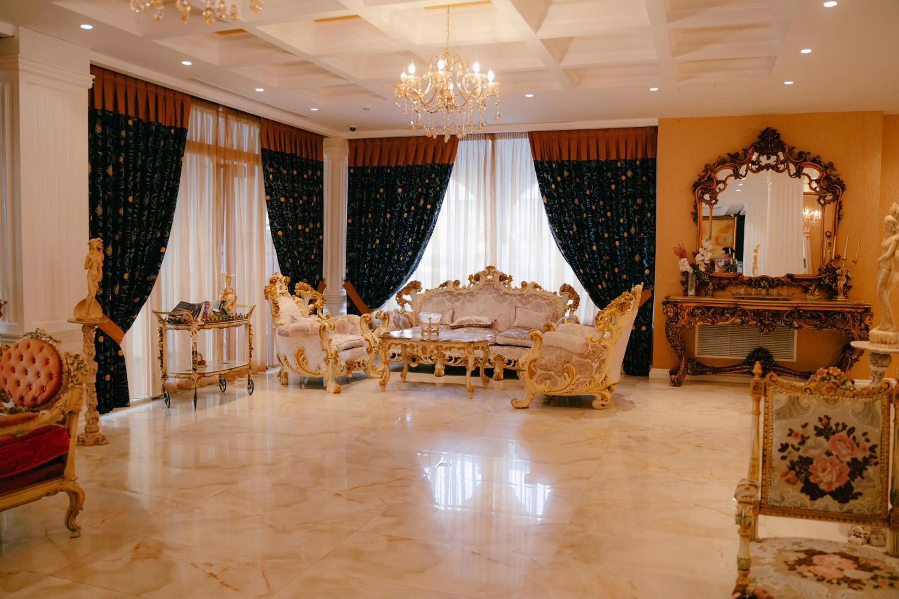 Living room in Hotel Empire Albania