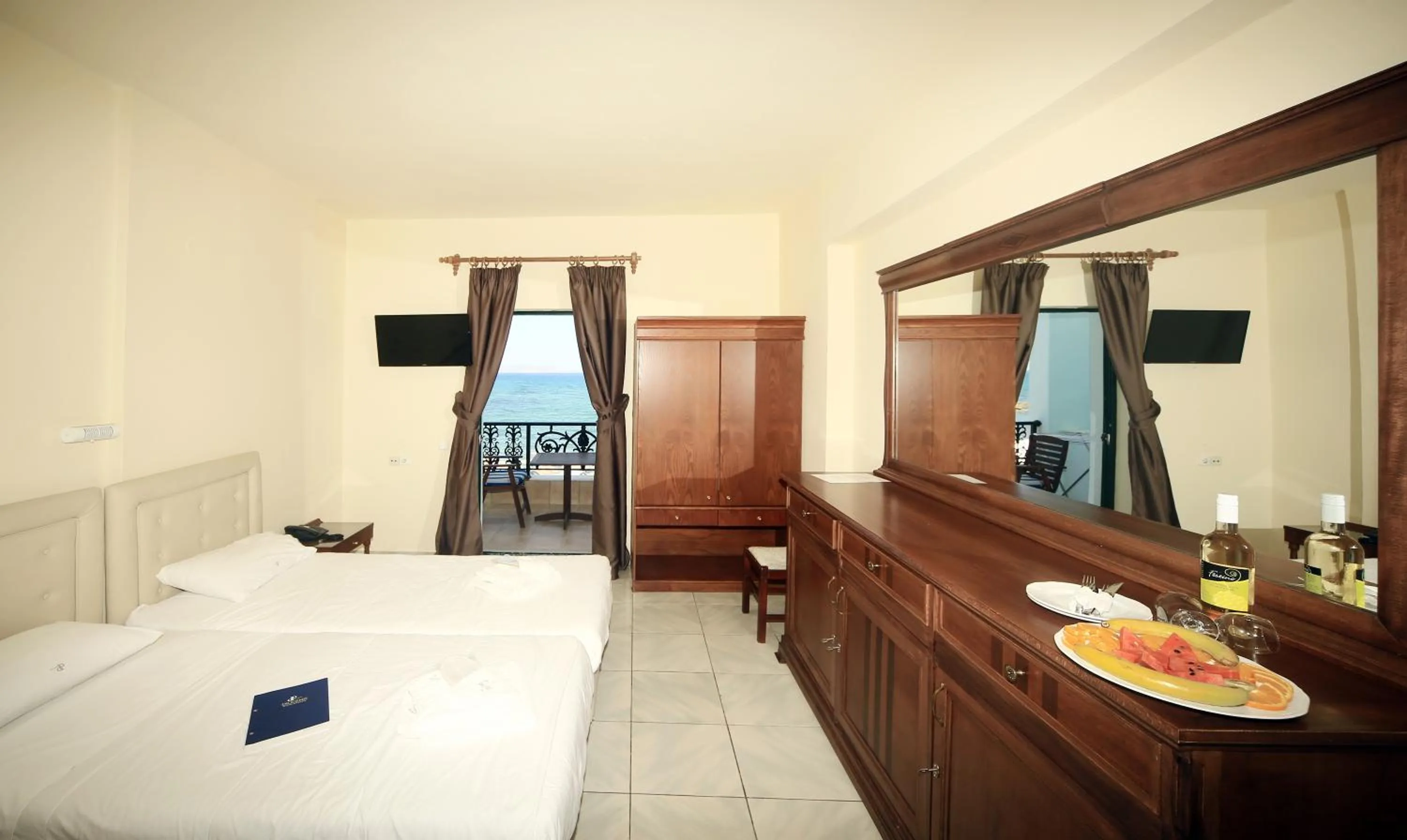 Bed in Diogenis Blue Palace