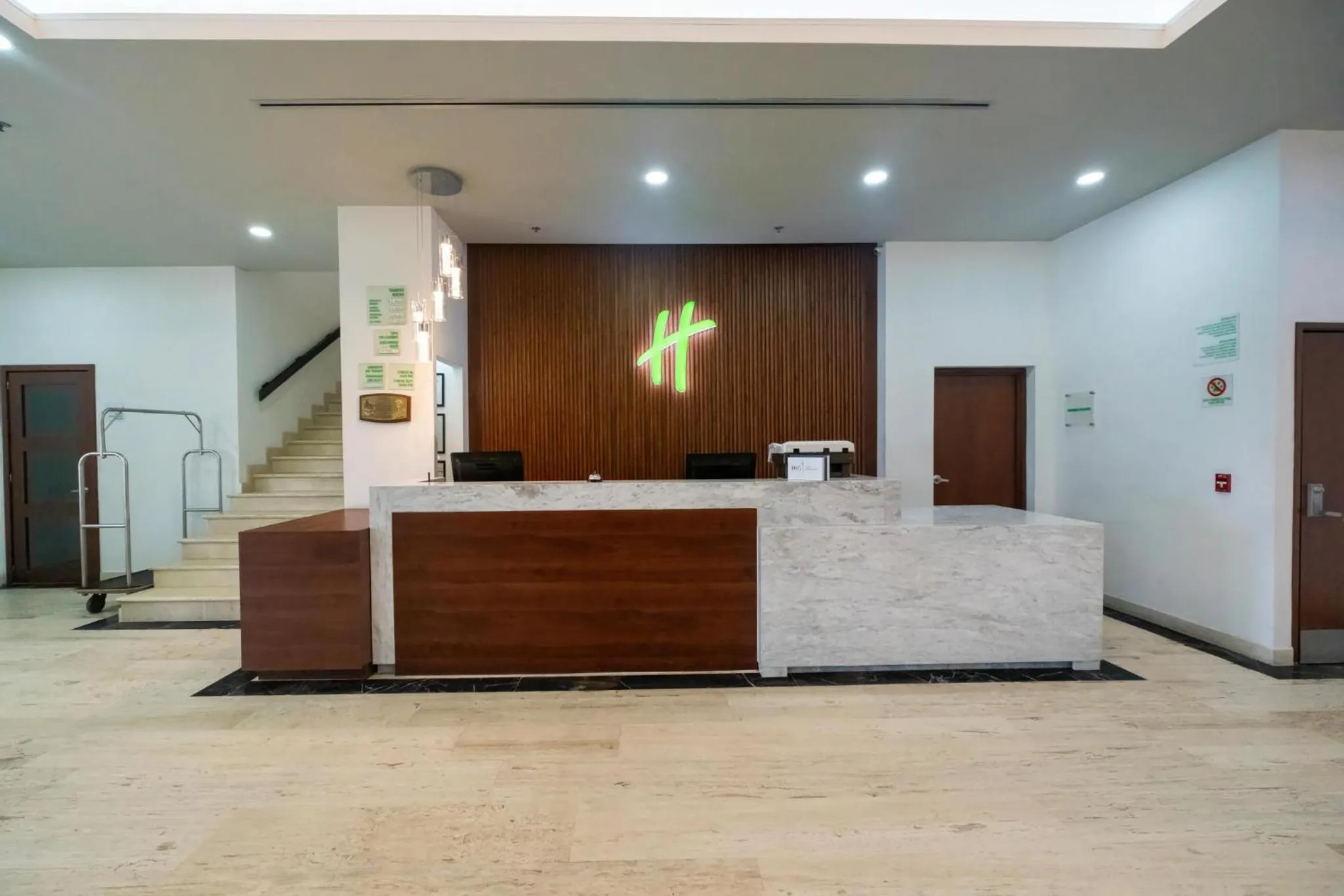 Property building in Holiday Inn Uruapan by IHG