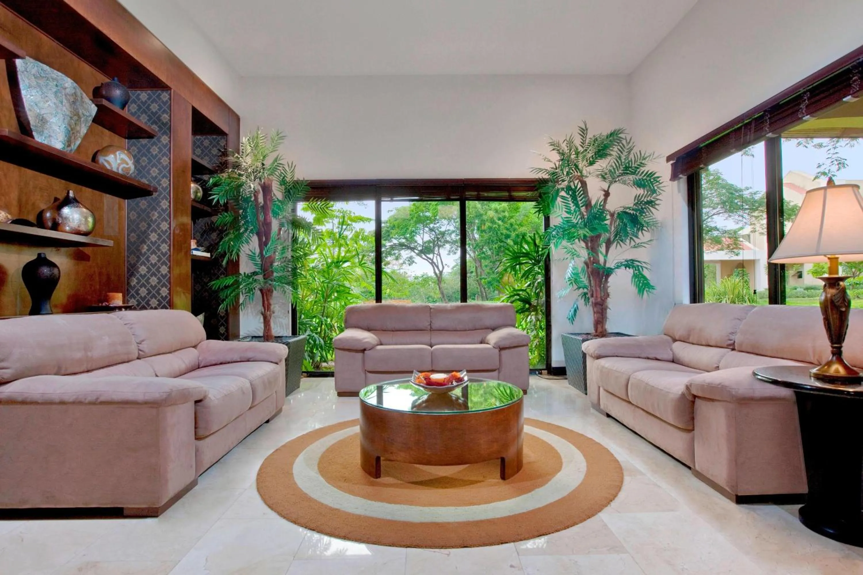 Lounge or bar in The Westin Reserva Conchal, an All-Inclusive Golf Resort & Spa