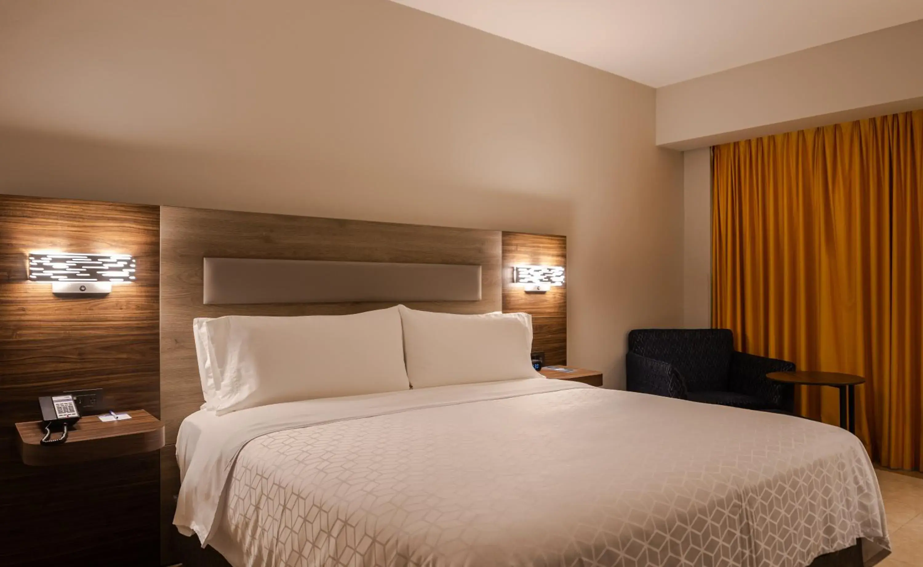 Standard King Room in Holiday Inn Express Tapachula by IHG Standard King Room in Holiday Inn Express Tapachula by IHG