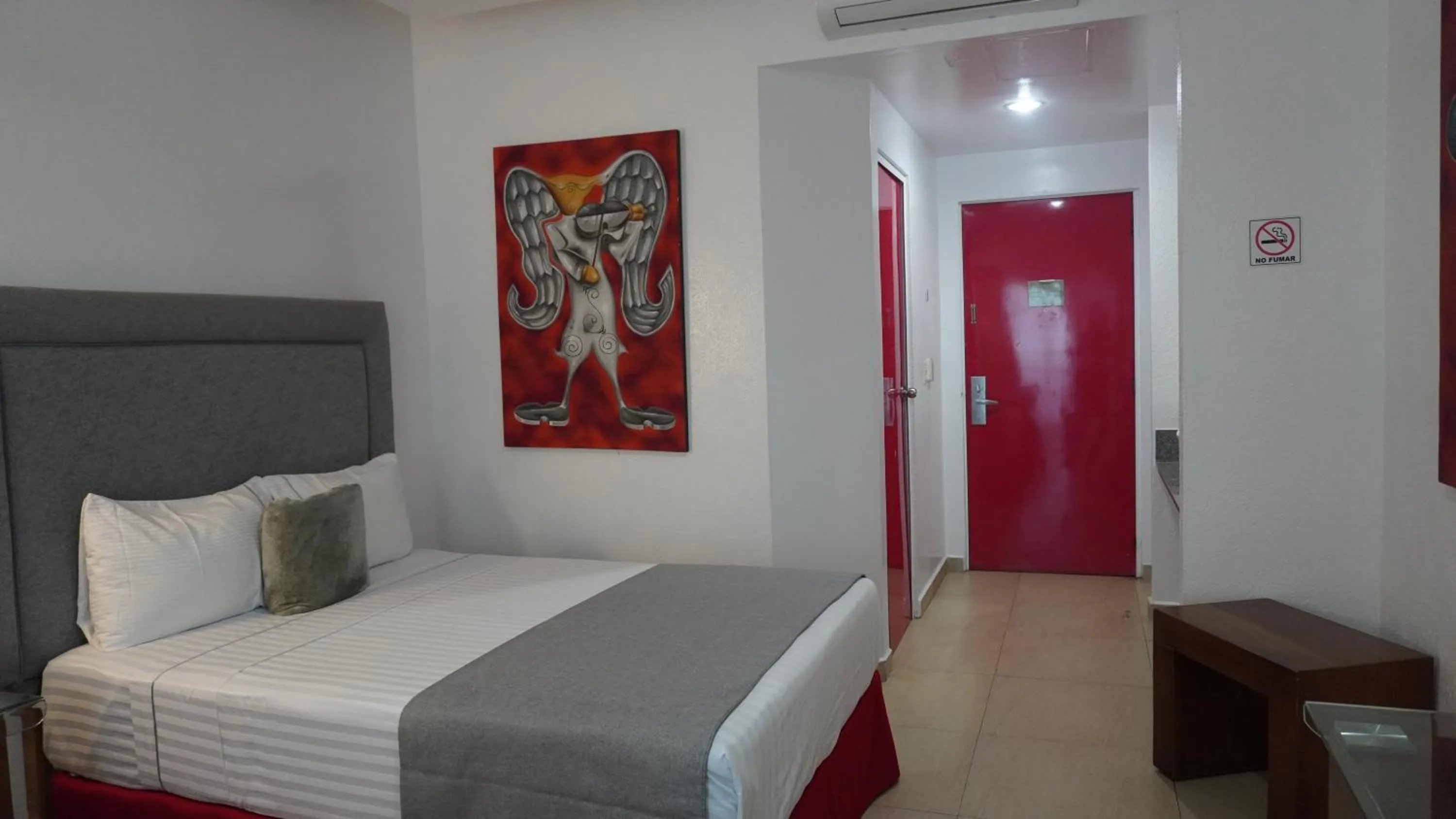 Bed in Zar Manzanillo