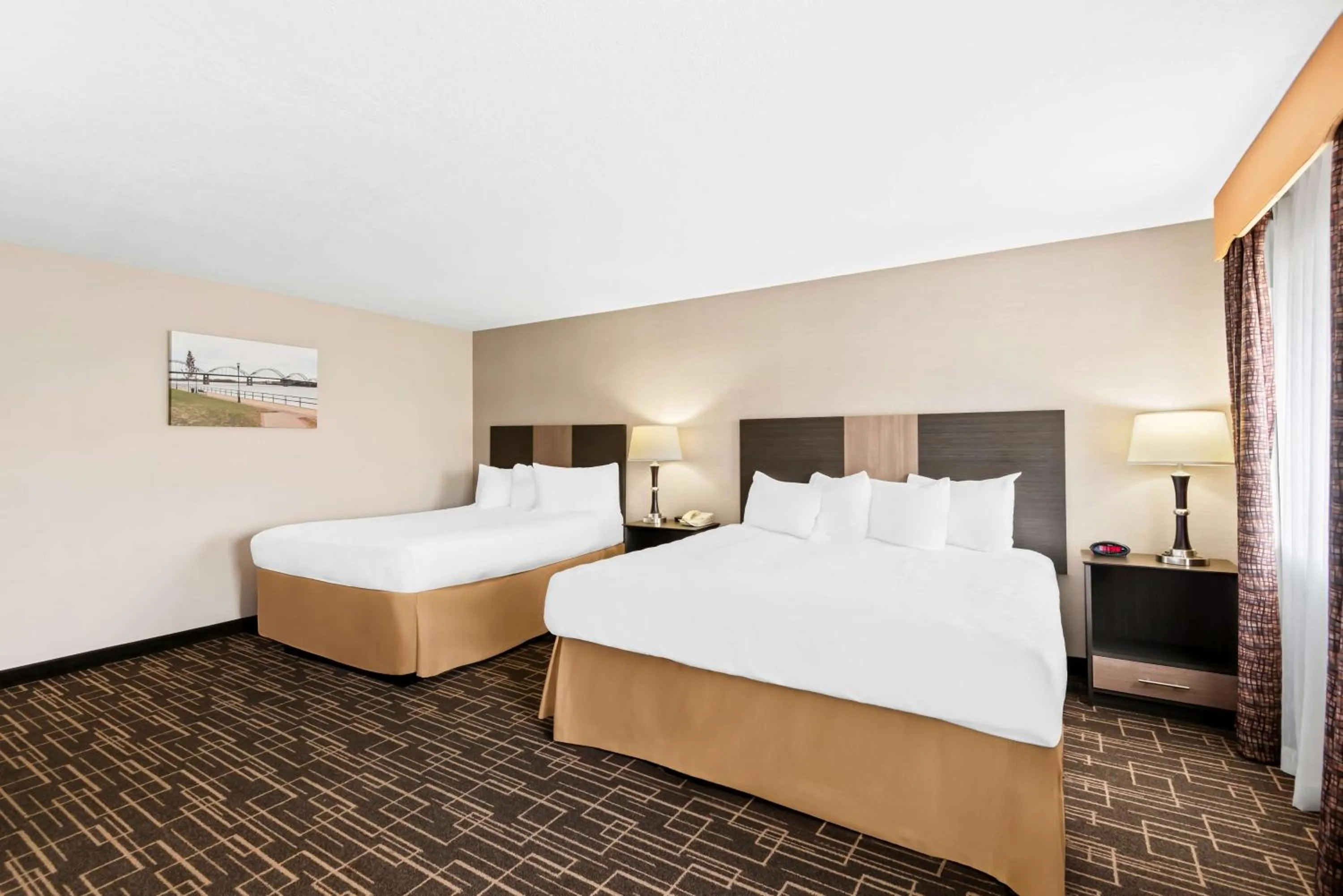 Bedroom, Bed in Best Western Airport Inn