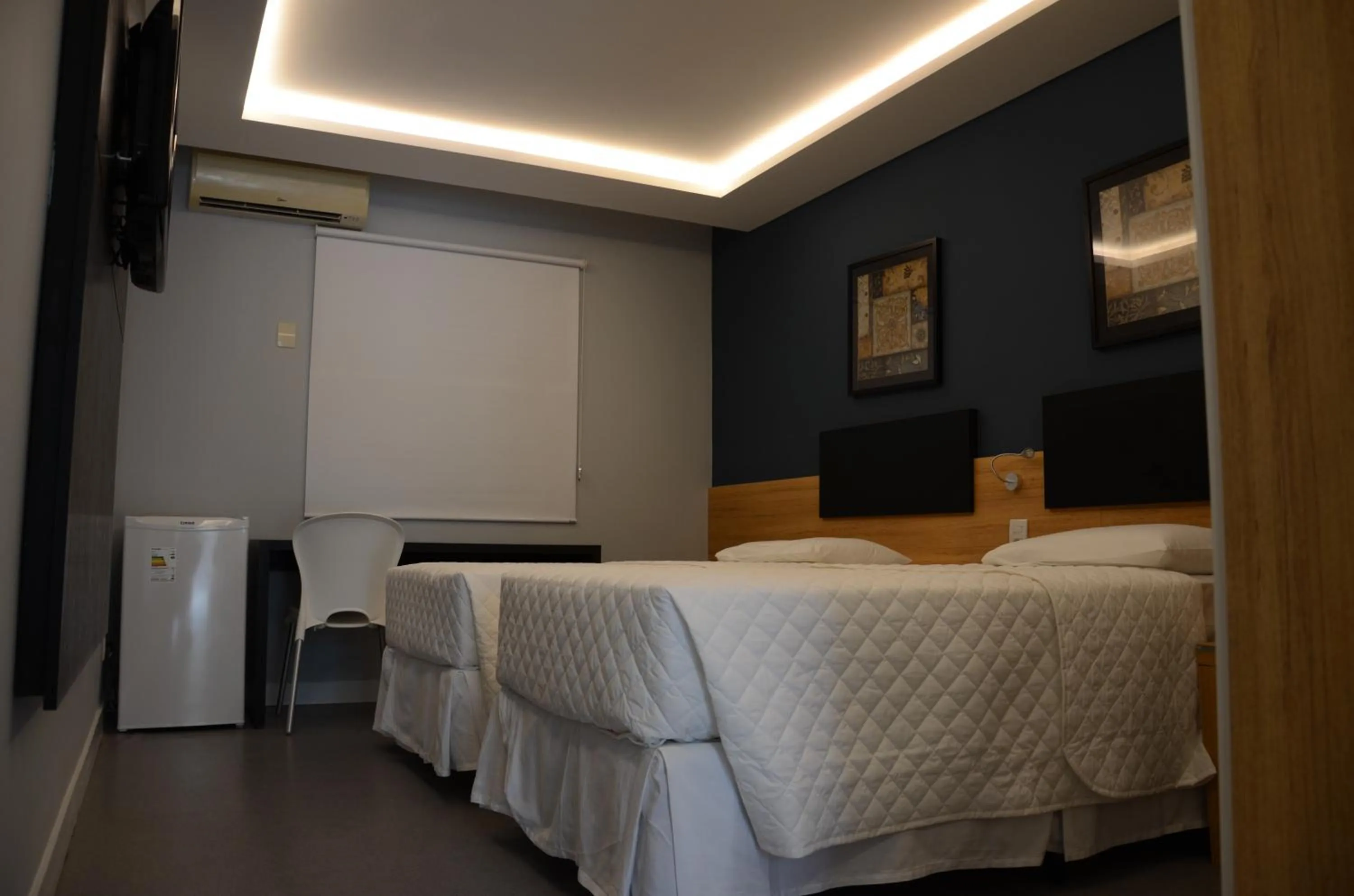 Photo of the whole room, Bed in Hotel São Domingos