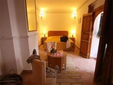Photo of the whole room, Bed in Riad Chameau FDC Hôtel SPA