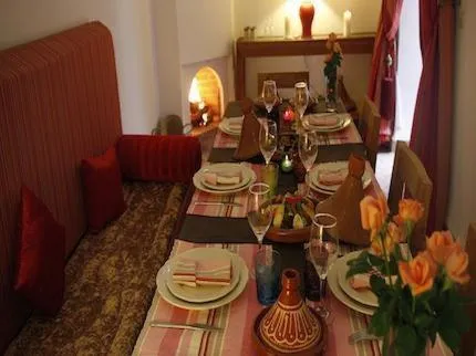 Dining area in Riad Chameau FDC Hôtel SPA
