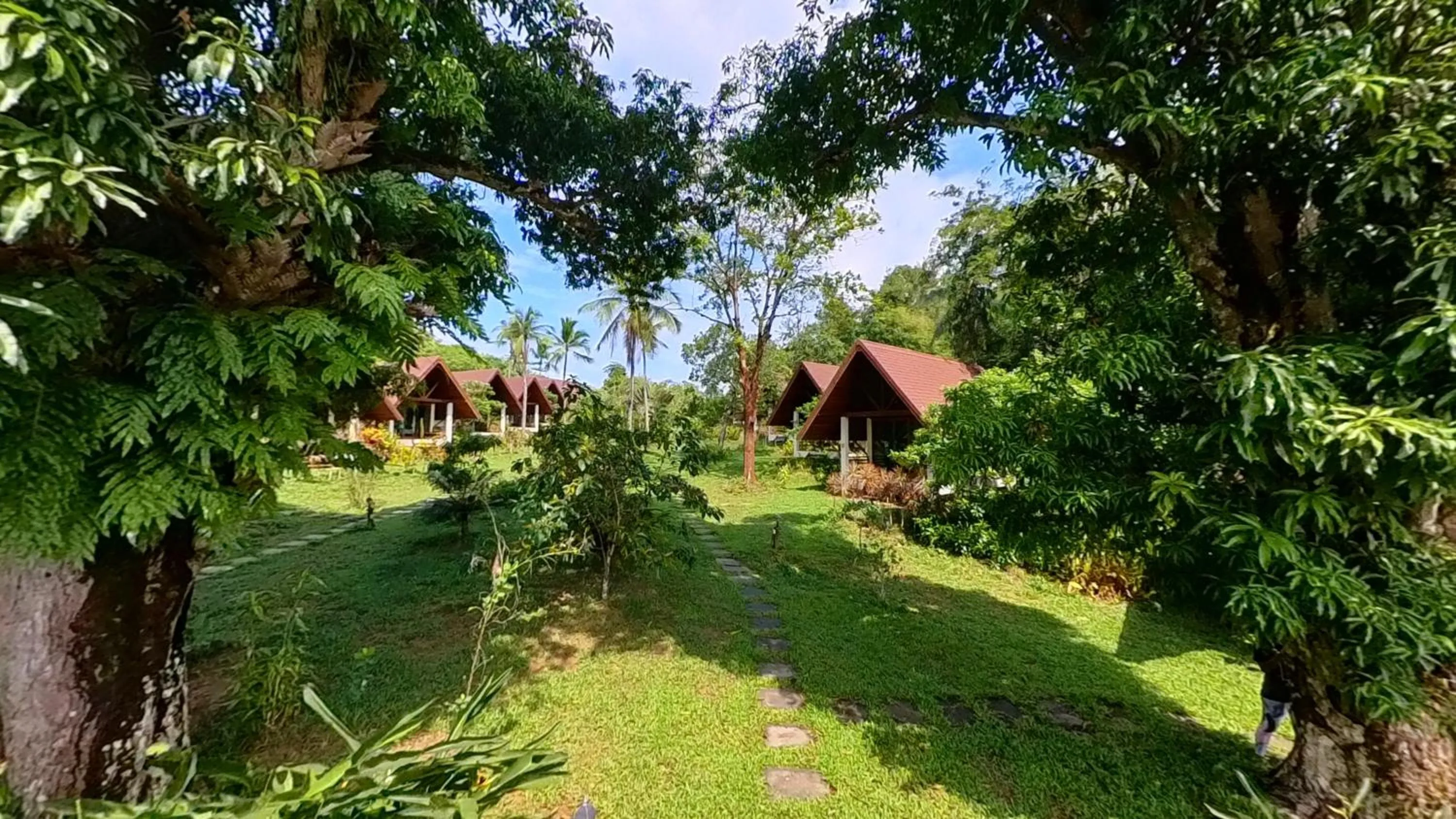 Property building in Phayamas Private Beach Resort and Island Brew - Adults Only