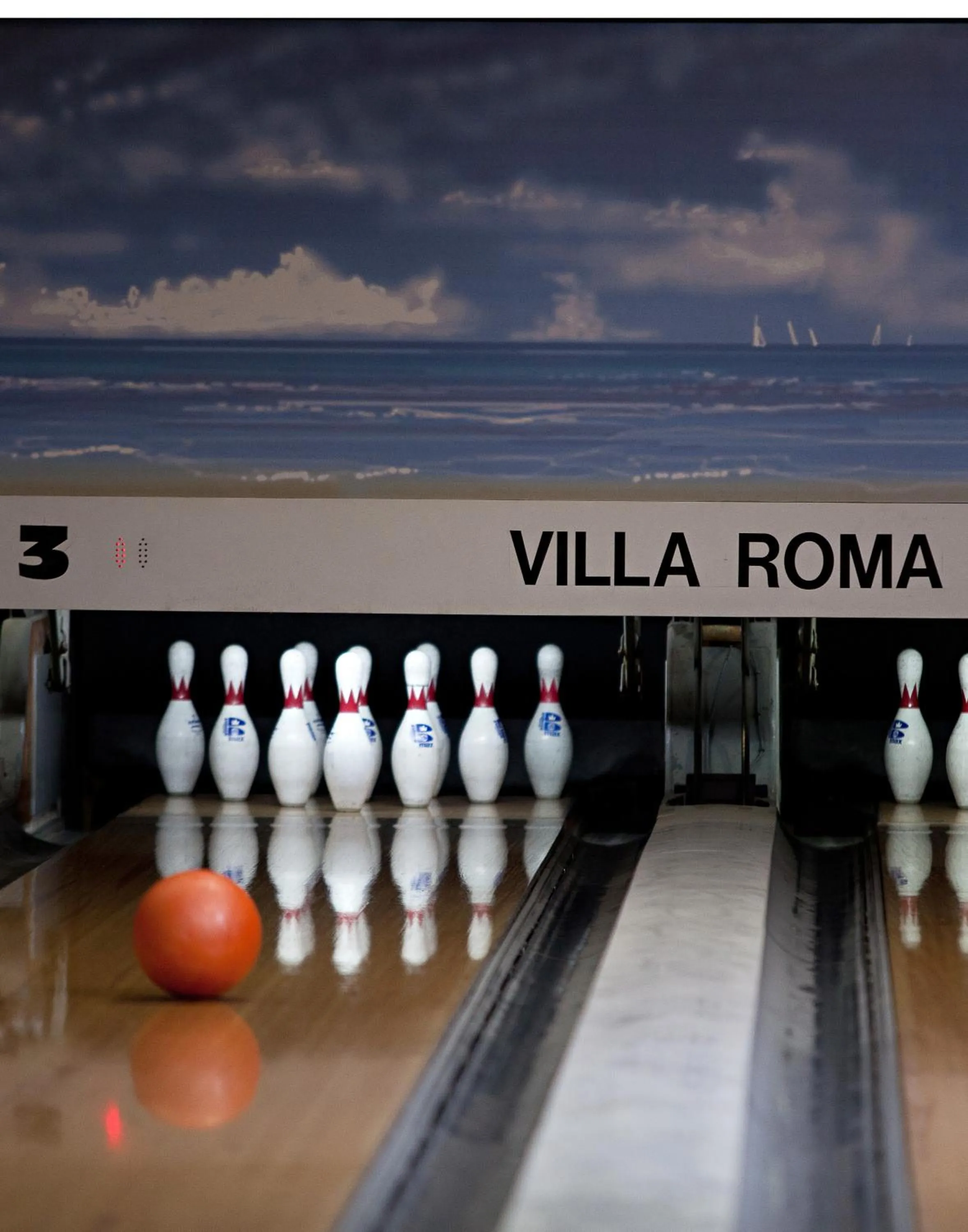 Bowling in Villa Roma Resort and Conference Center