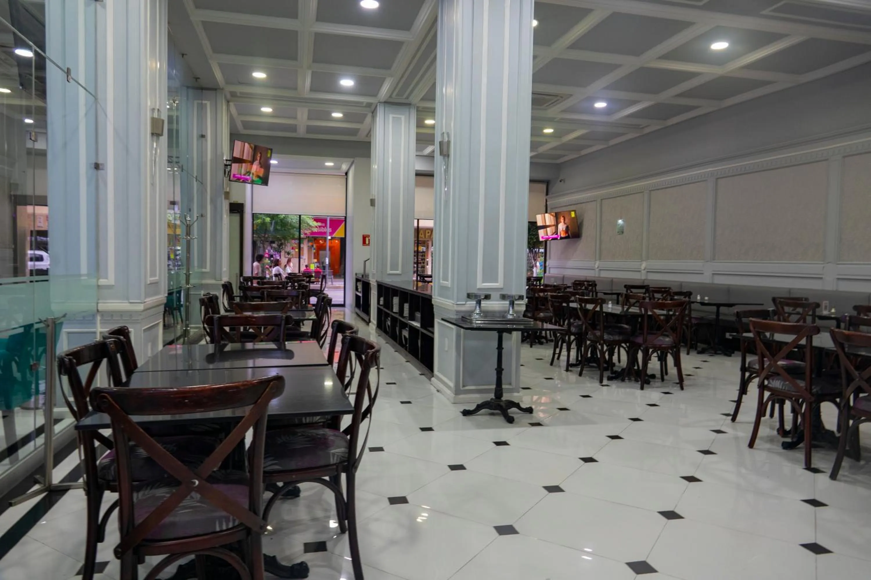 Restaurant/places to eat in Roma Guadalajara in downtown